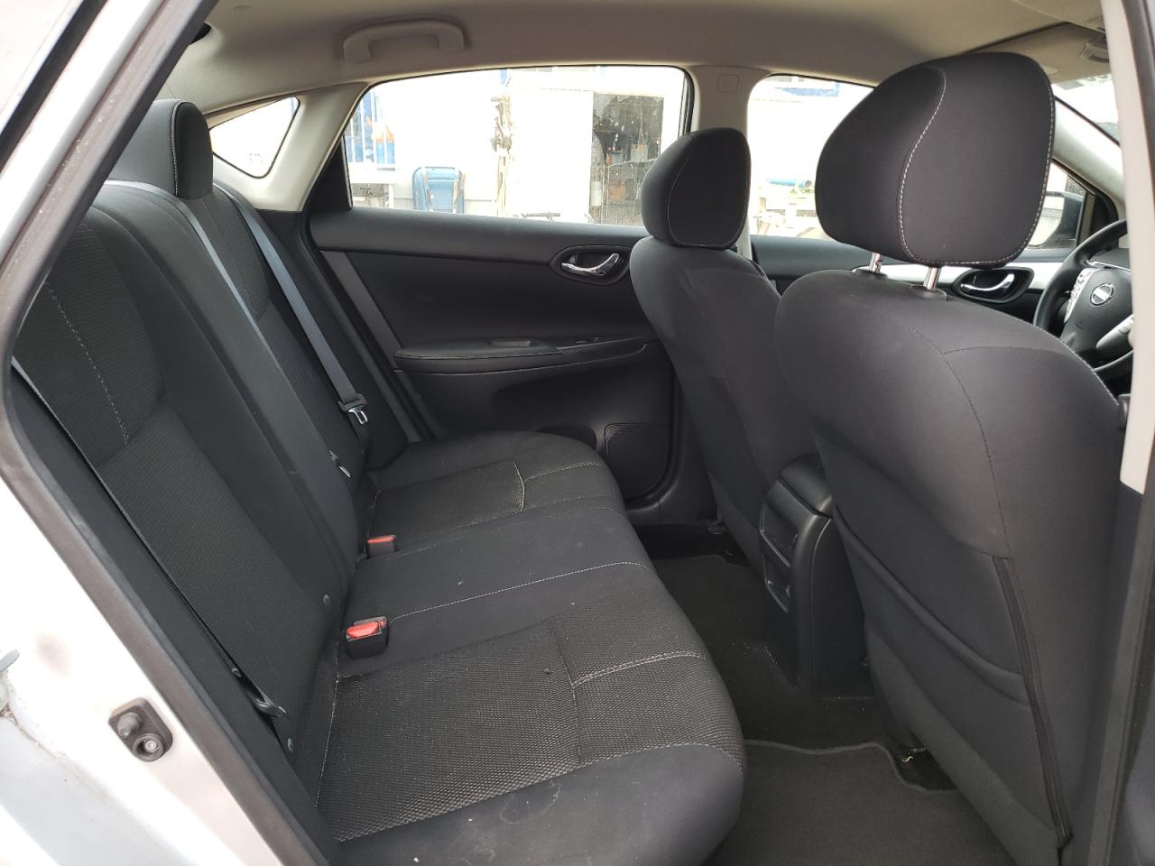 Photo 6 from auction – 2016 NISSAN SENTRA S with VIN 3N1AB7AP4GY289891