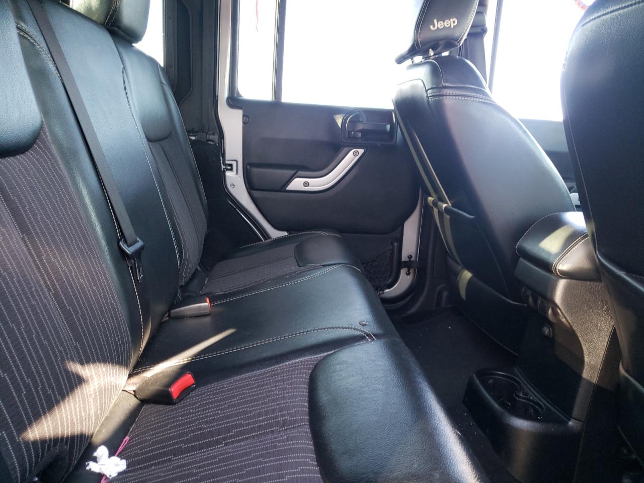 Photo 6 from auction – 2013 JEEP WRANGLER U with VIN 1C4BJWDG0DL602076