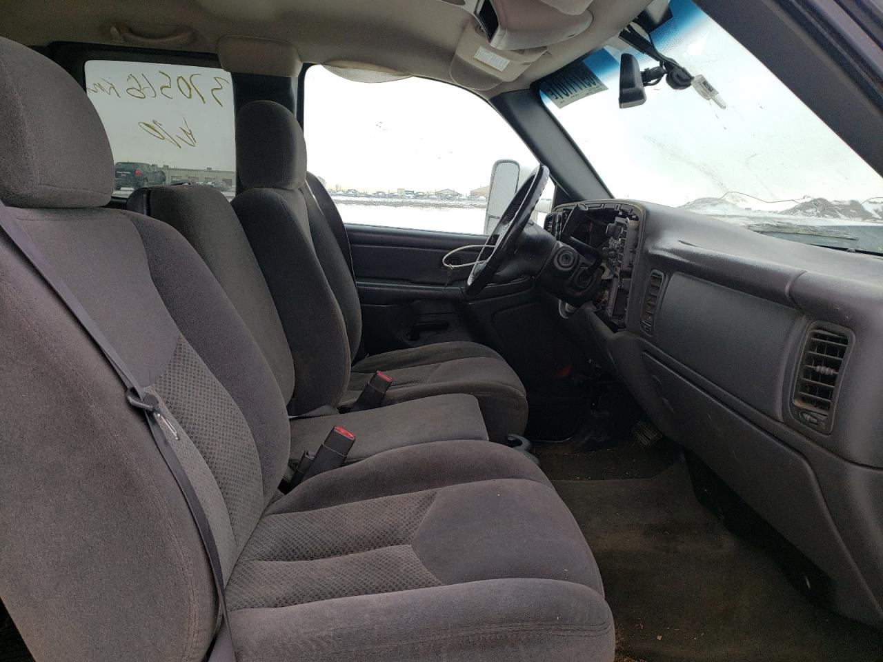 Photo 5 from auction – 2006 CHEVROLET SILVERADO with VIN 1GCEK19B06Z293333