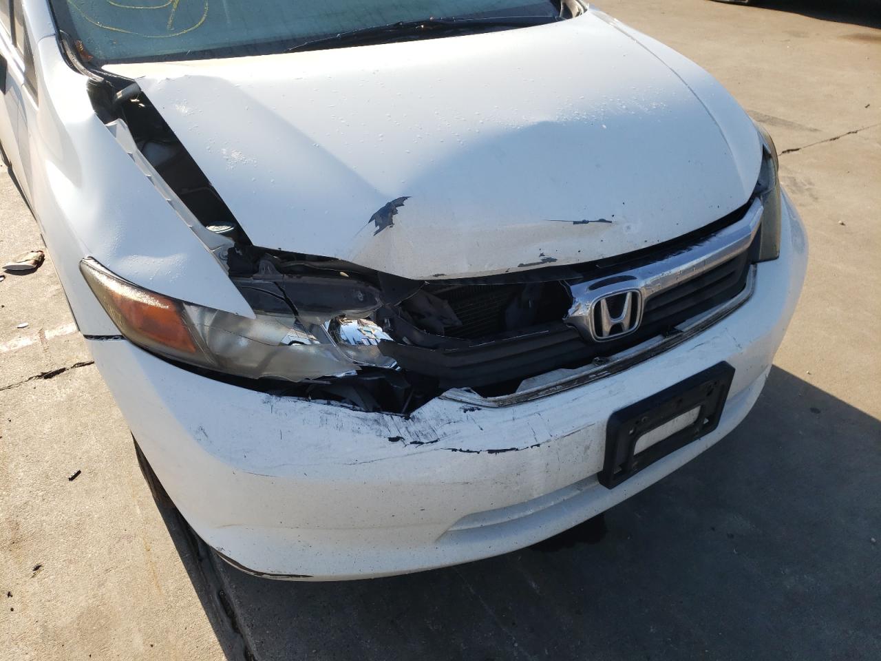 Photo 9 from auction – 2012 HONDA CIVIC LX with VIN 2HGFB2F54CH564254