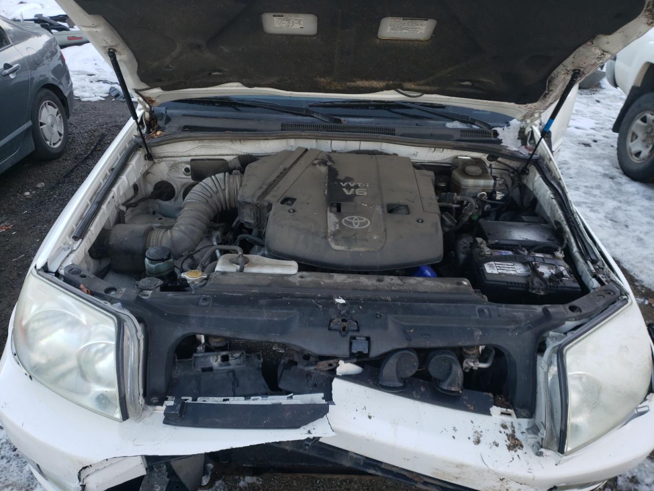 Фото 7 с аукциона – 2004 TOYOTA 4RUNNER SR с VIN JTEBU14RX40038235