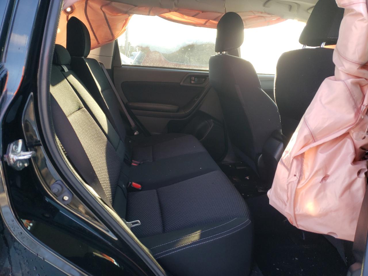 Photo 6 from auction – 2017 SUBARU FORESTER 2 with VIN JF2SJAEC3HH454076