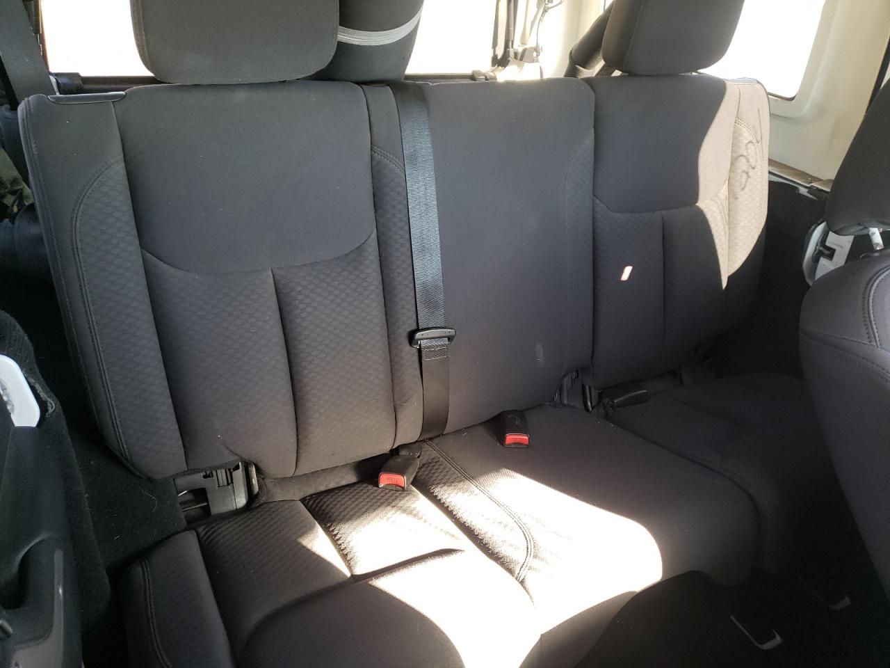 Photo 6 from auction – 2013 JEEP WRANGLER U with VIN 1C4BJWDG2DL691147