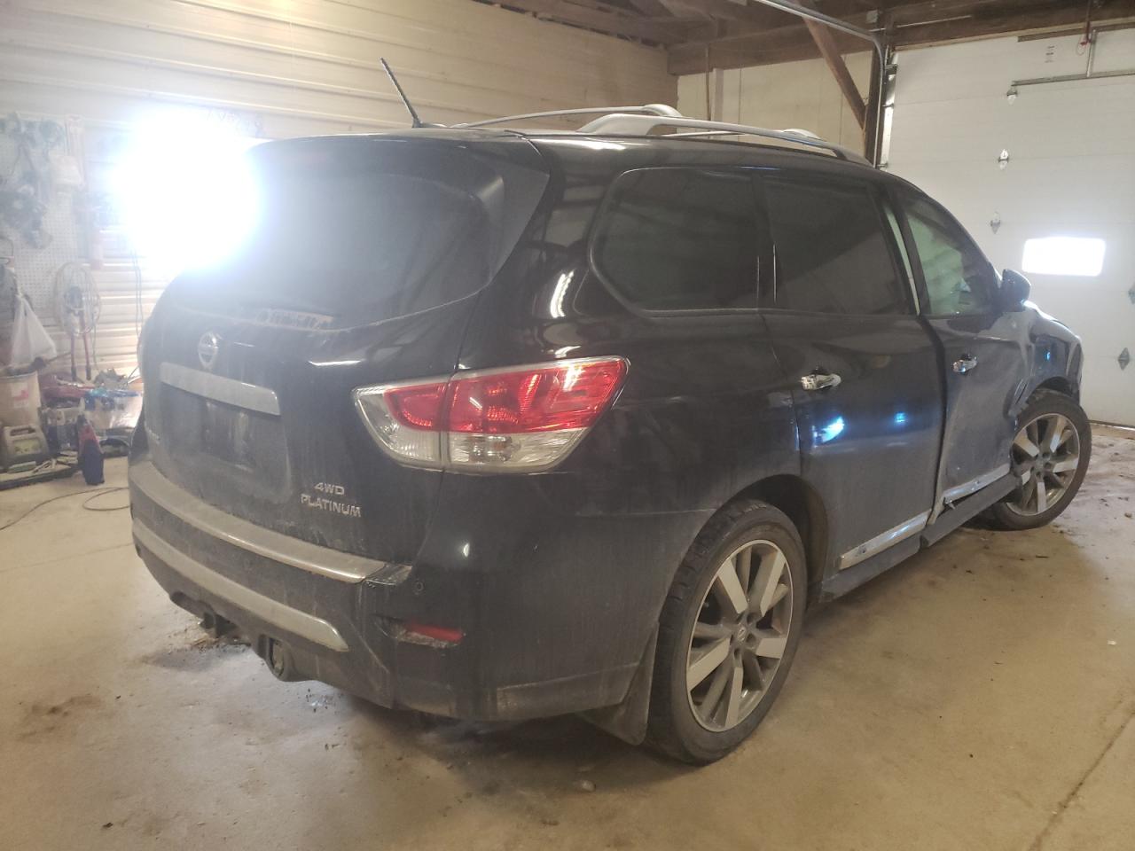 Photo 4 from auction – 2014 NISSAN PATHFINDER with VIN 5N1AR2MM1EC697070