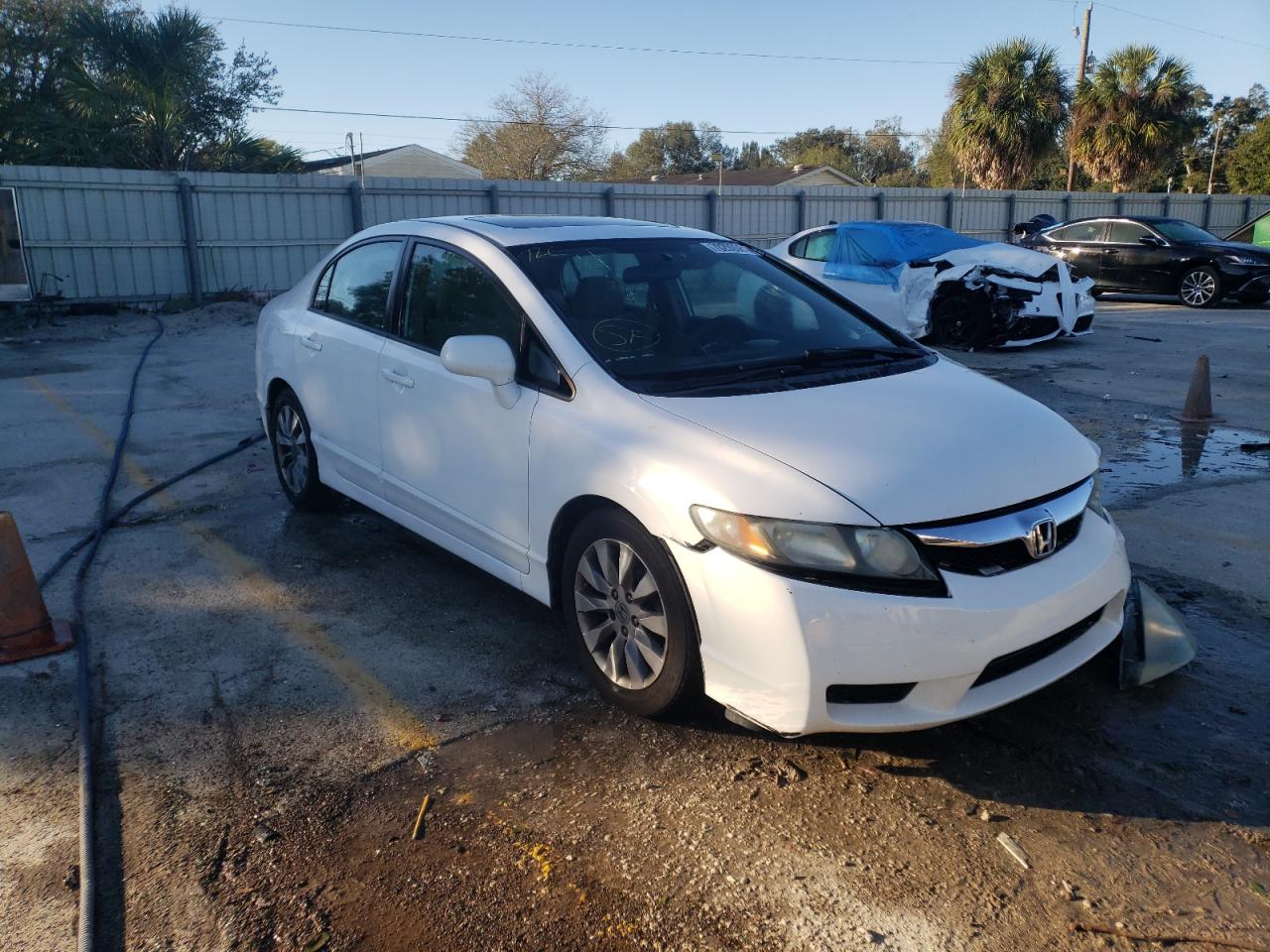 HONDA CIVIC EX 2011 with VIN 2HGFA1F80BH546632 - Photo from auction