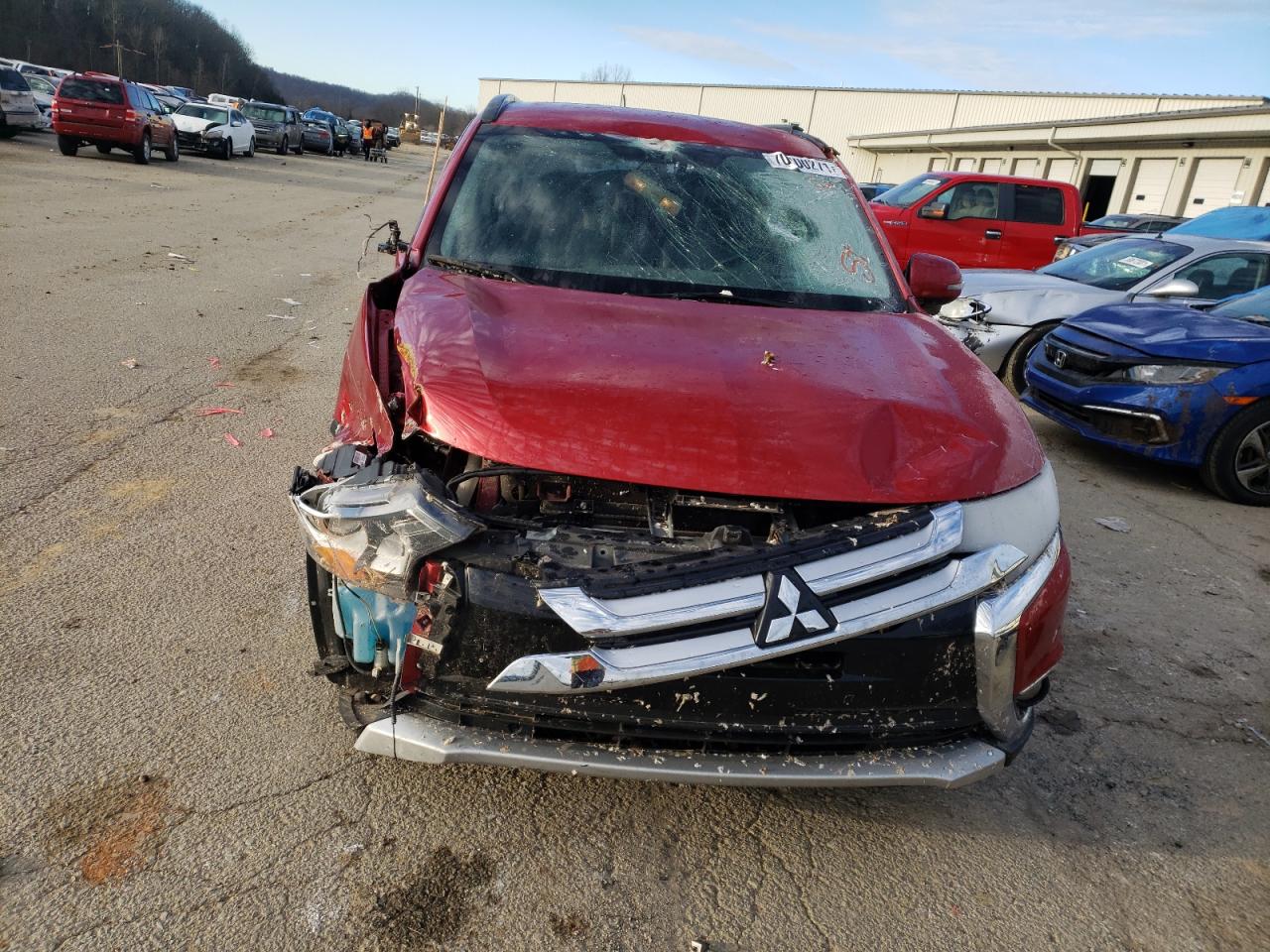 Photo 9 from auction – 2016 MITSUBISHI OUTLANDER with VIN JA4AD3A31GZ022916