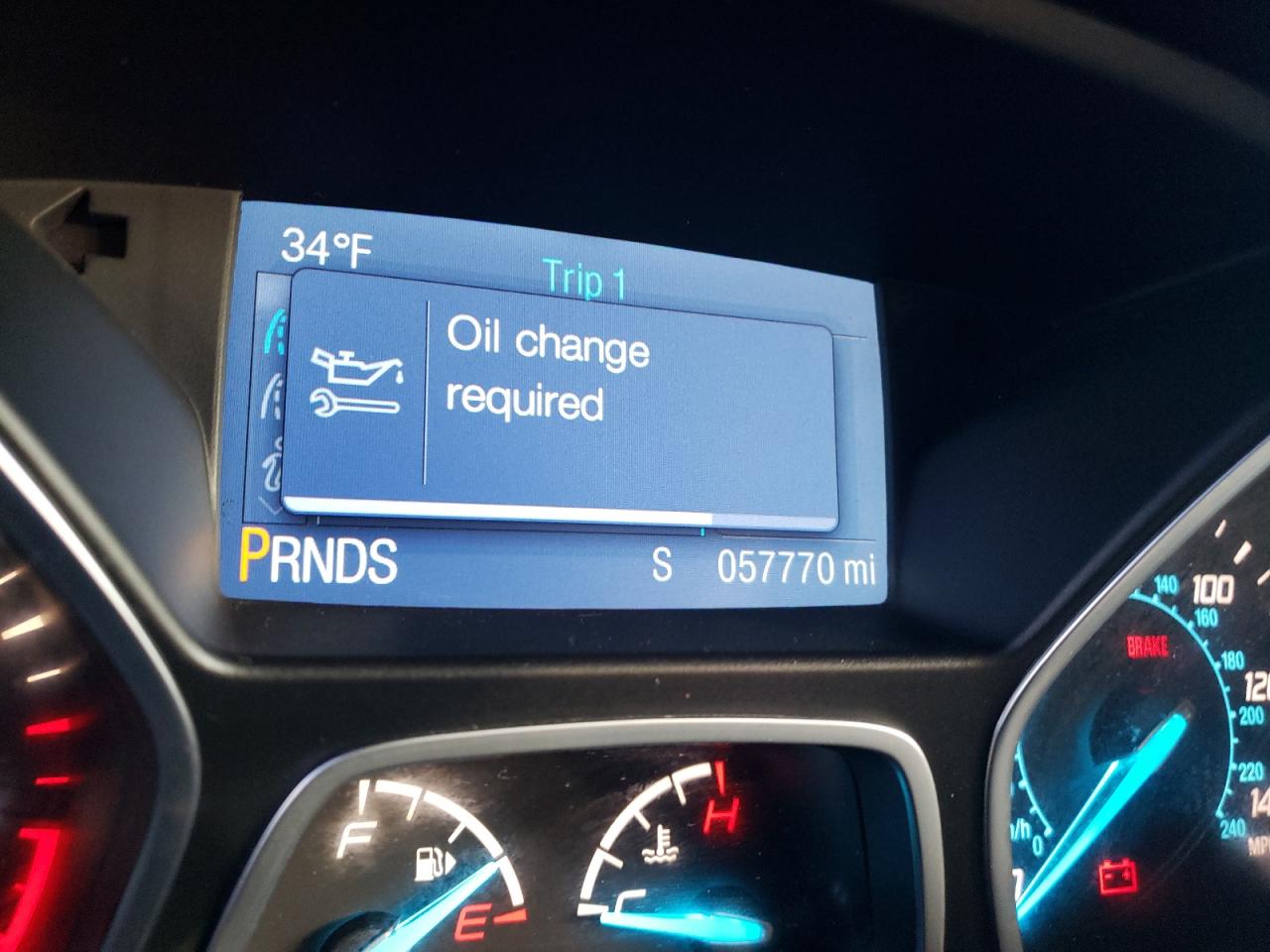 Photo 8 from auction – 2015 FORD ESCAPE SE with VIN 1FMCU9GX1FUA39413