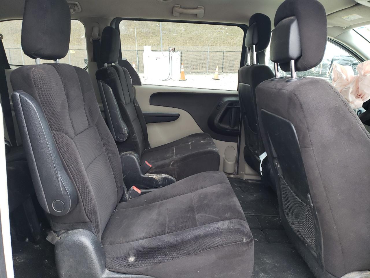 Photo 6 from auction – 2014 DODGE GRAND CARA with VIN 2C4RDGCG8ER120039