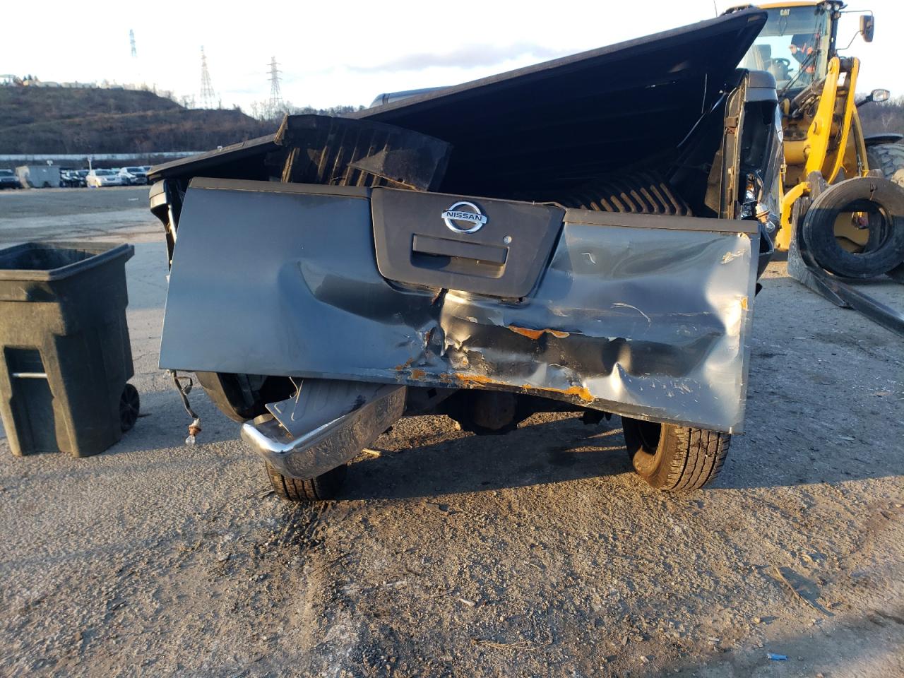 Photo 9 from auction – 2006 NISSAN FRONTIER K with VIN 1N6AD06W76C412392