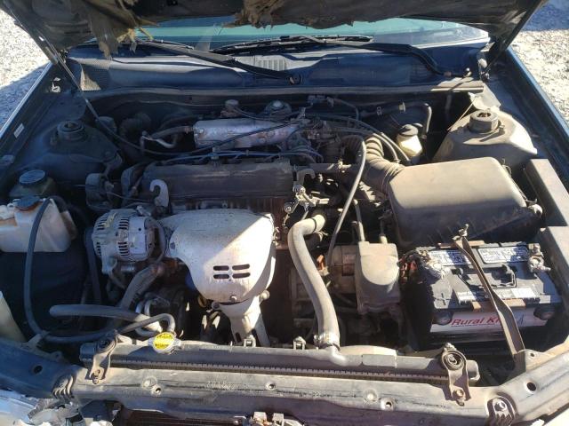 Photo 7 from auction – 2000 TOYOTA CAMRY CE with VIN 4T1BG22K5YU969050