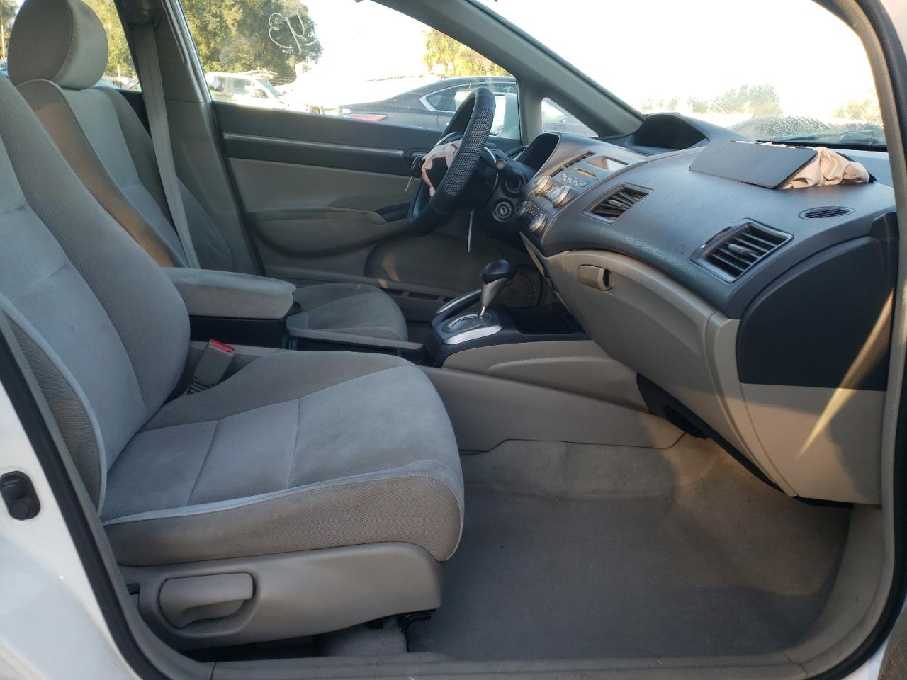 Photo 5 from auction – 2011 HONDA CIVIC EX with VIN 2HGFA1F80BH546632