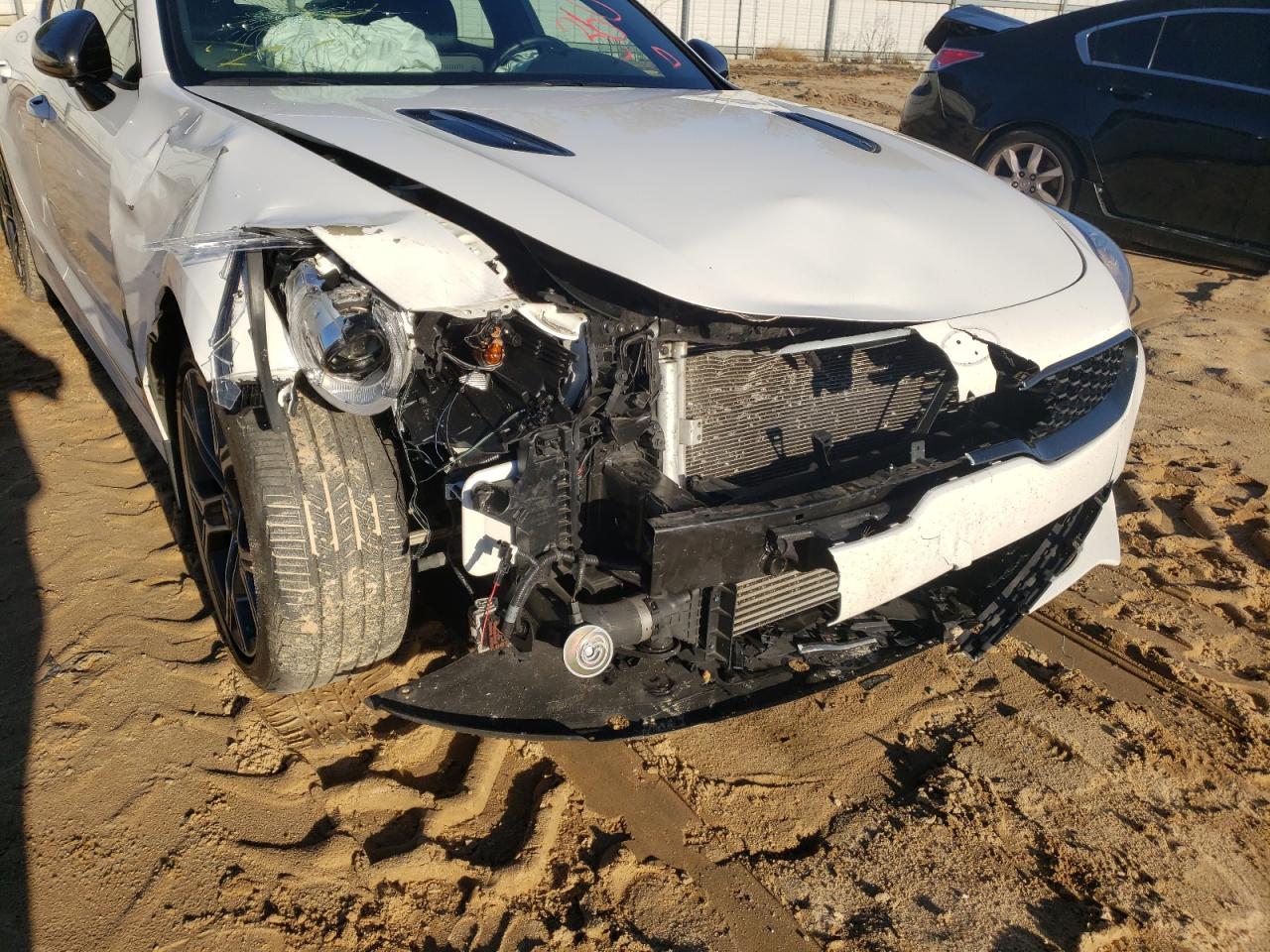 Photo 9 from auction – 2020 KIA STINGER with VIN KNAE15LA2L6077150