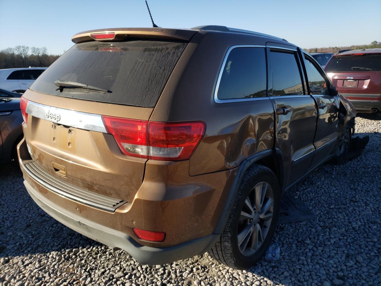 Photo 4 from auction – 2011 JEEP GRAND CHER with VIN 1J4RS4GG1BC676481