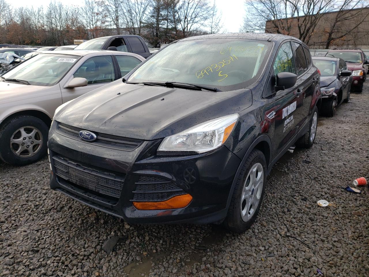 Photo 2 from auction – 2015 FORD ESCAPE S with VIN 1FMCU0F7XFUB50989