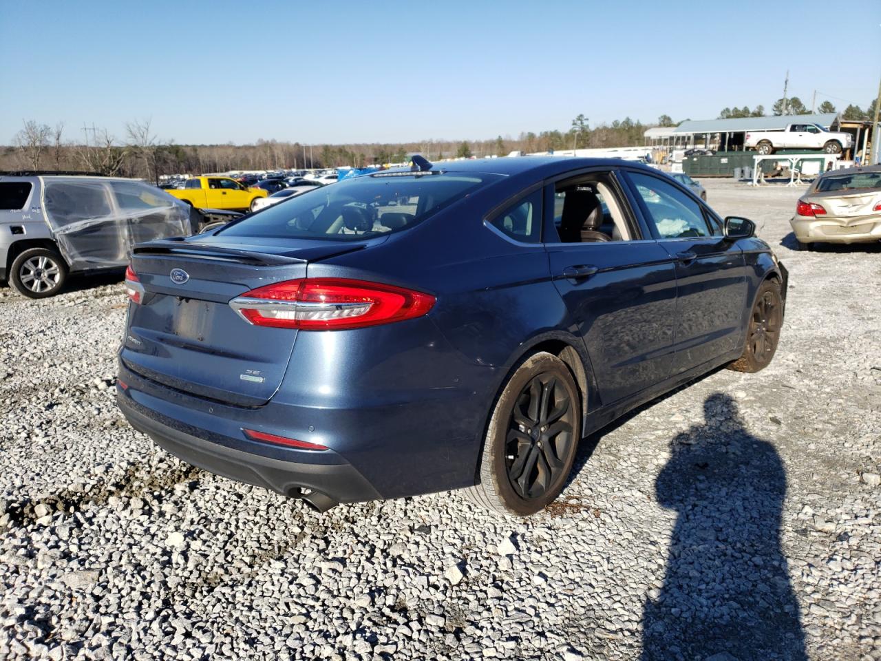 Photo 4 from auction – 2019 FORD FUSION SE with VIN 3FA6P0HD1KR246254