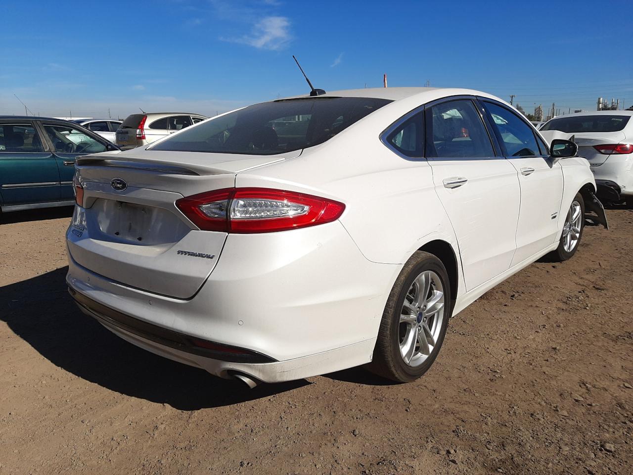 Photo 4 from auction – 2016 FORD FUSION TIT with VIN 3FA6P0SU3GR173095