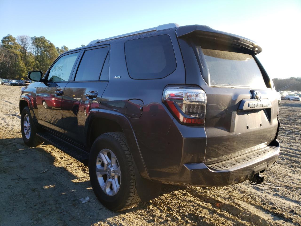 Photo 3 from auction – 2016 TOYOTA 4RUNNER SR with VIN JTEBU5JRXG5306395