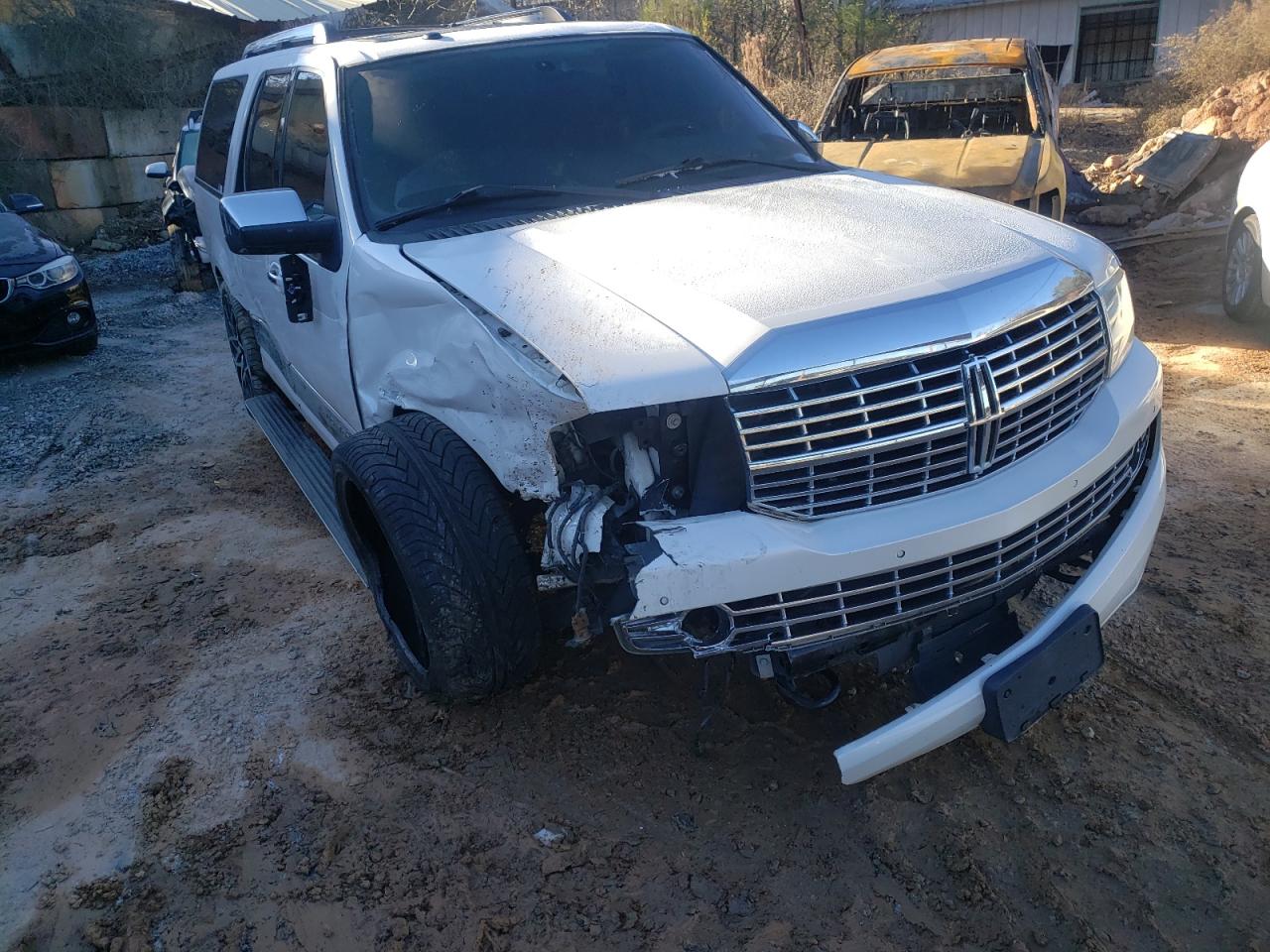 Photo 1 from auction – 2013 LINCOLN NAVIGATOR with VIN 5LMJJ3J59DEL02613