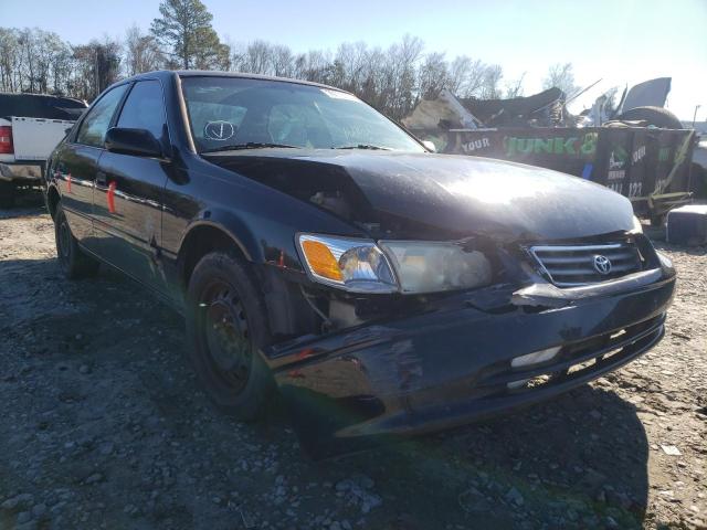 TOYOTA CAMRY CE 2000 with VIN 4T1BG22K5YU969050 - Photo from auction