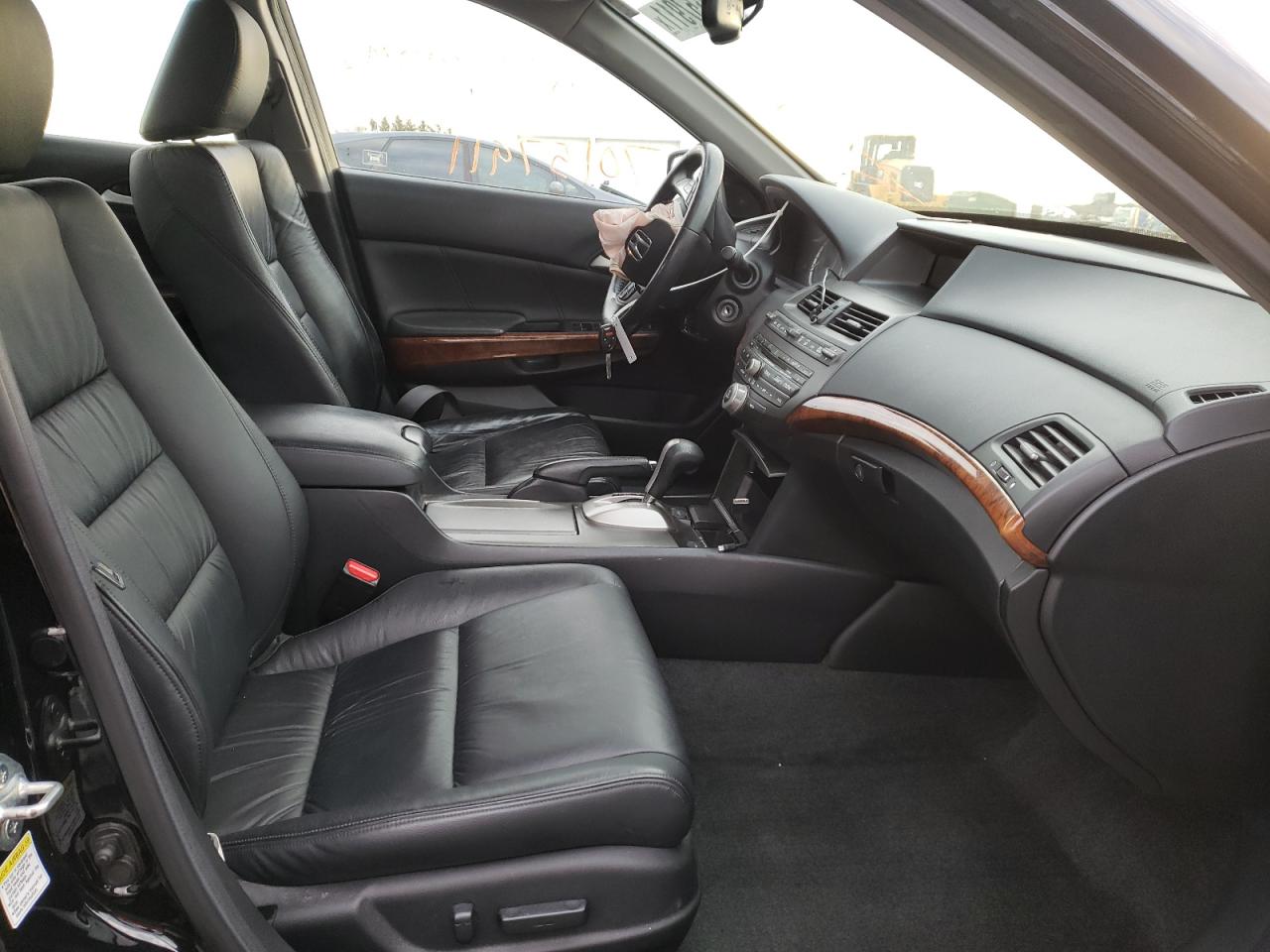 Photo 5 from auction – 2012 HONDA ACCORD EXL with VIN 1HGCP2F81CA073122