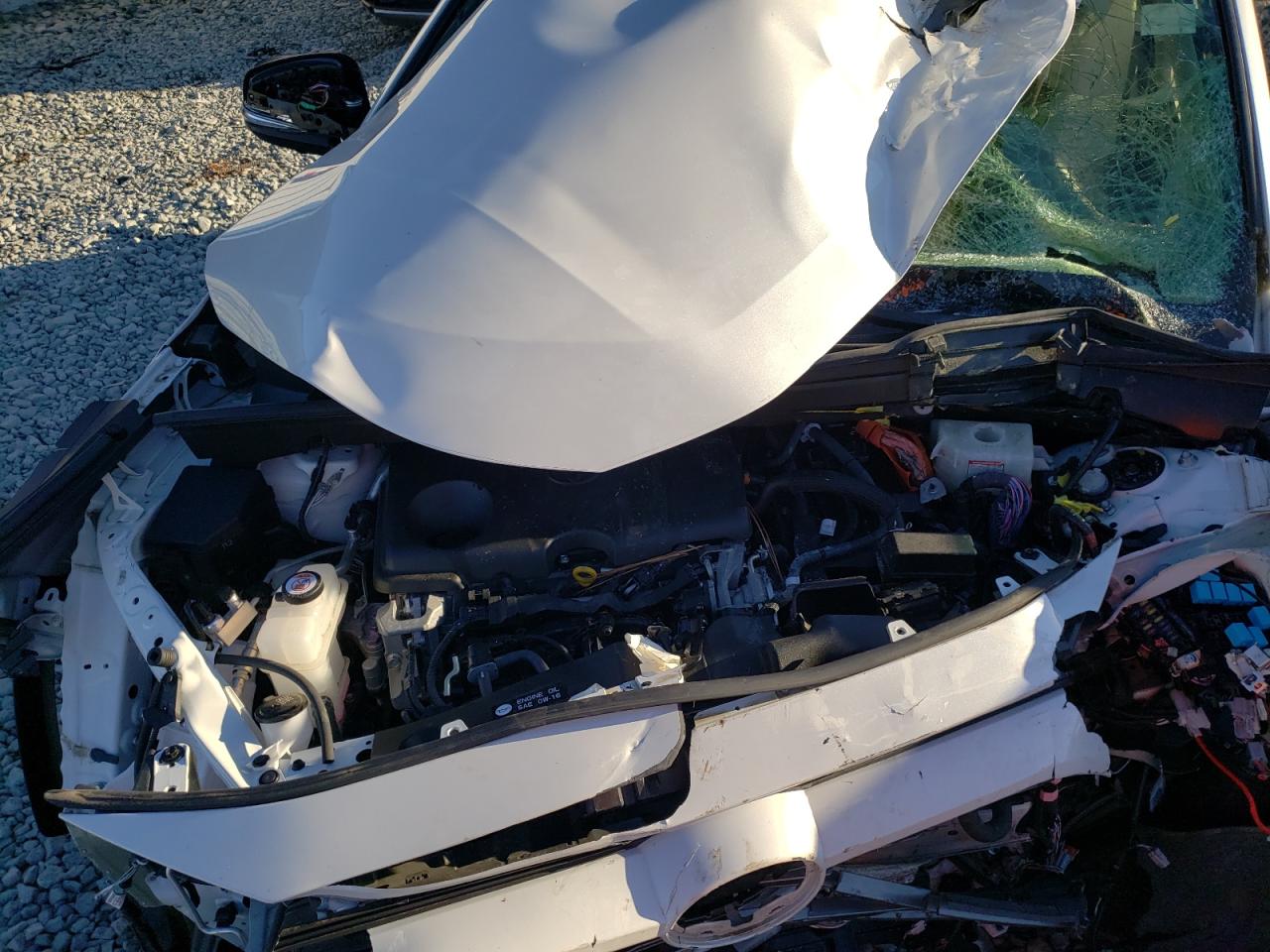 Photo 7 from auction – 2019 TOYOTA RAV4 LIMIT with VIN JTMDWRFV1KD511431