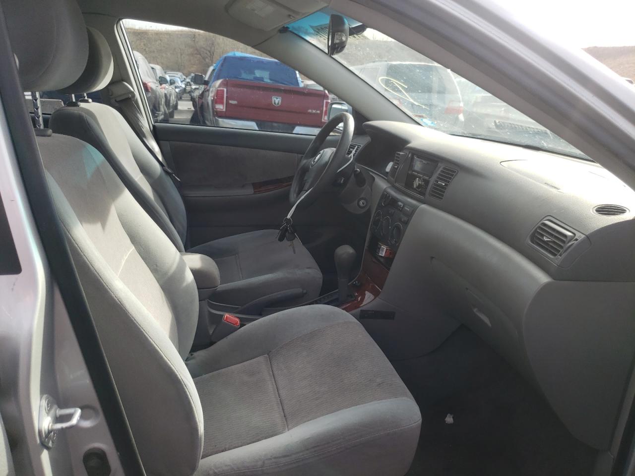 Photo 5 from auction – 2007 TOYOTA COROLLA CE with VIN JTDBR32E470100024