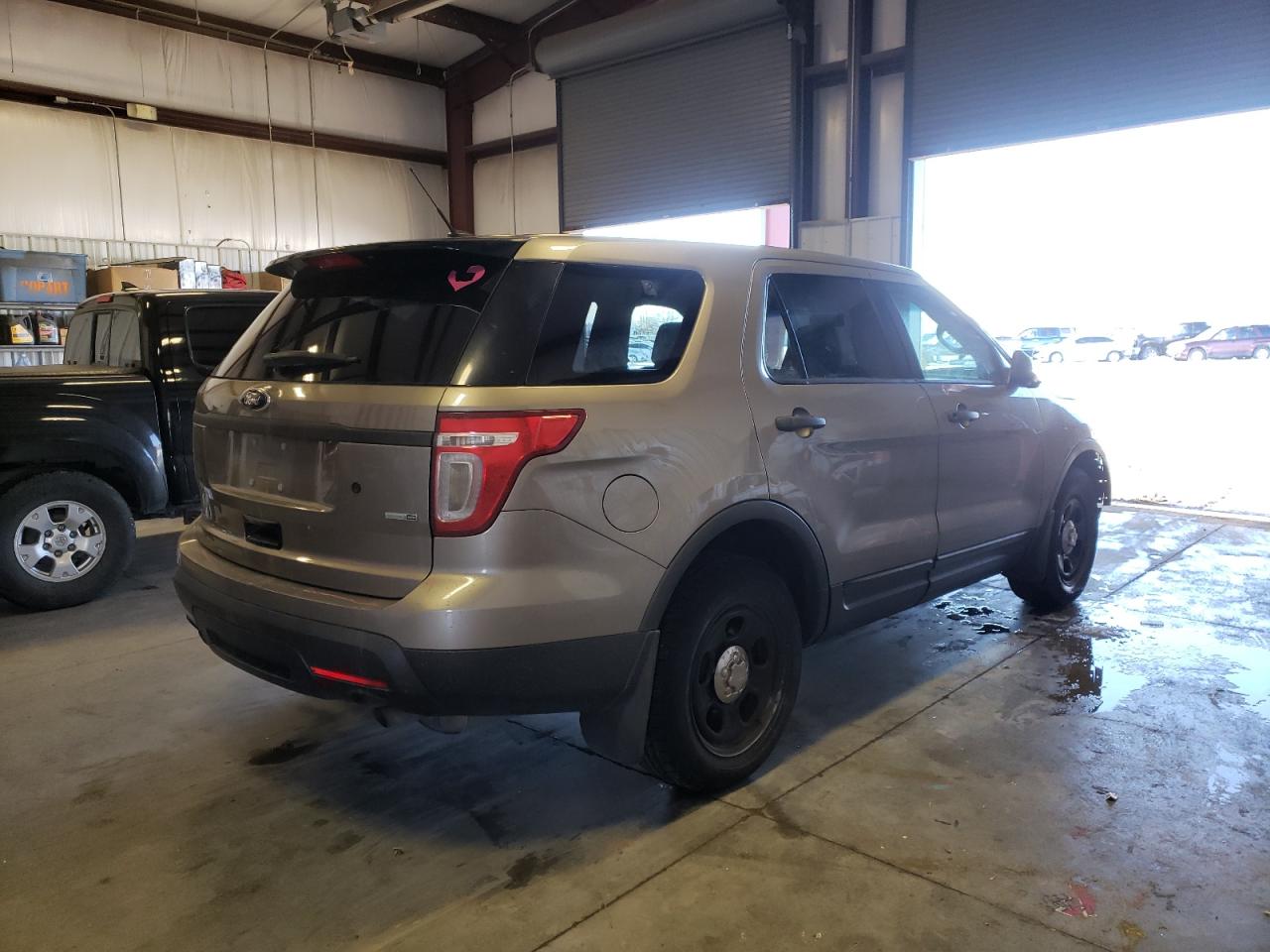 Photo 4 from auction – 2013 FORD EXPLORER P with VIN 1FM5K8AR0DGB59251