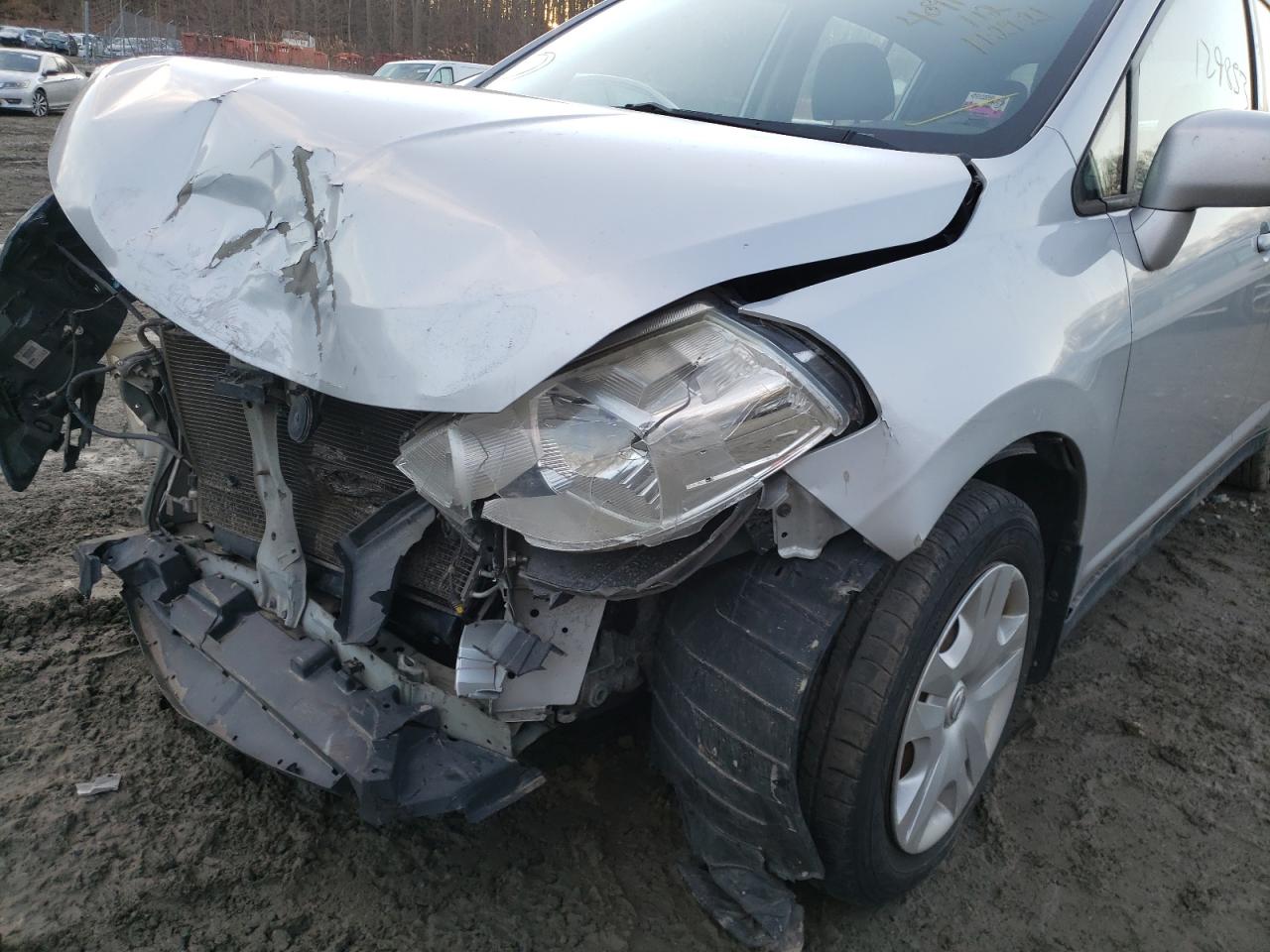 Photo 9 from auction – 2011 NISSAN VERSA S with VIN 3N1BC1CPXBL494097