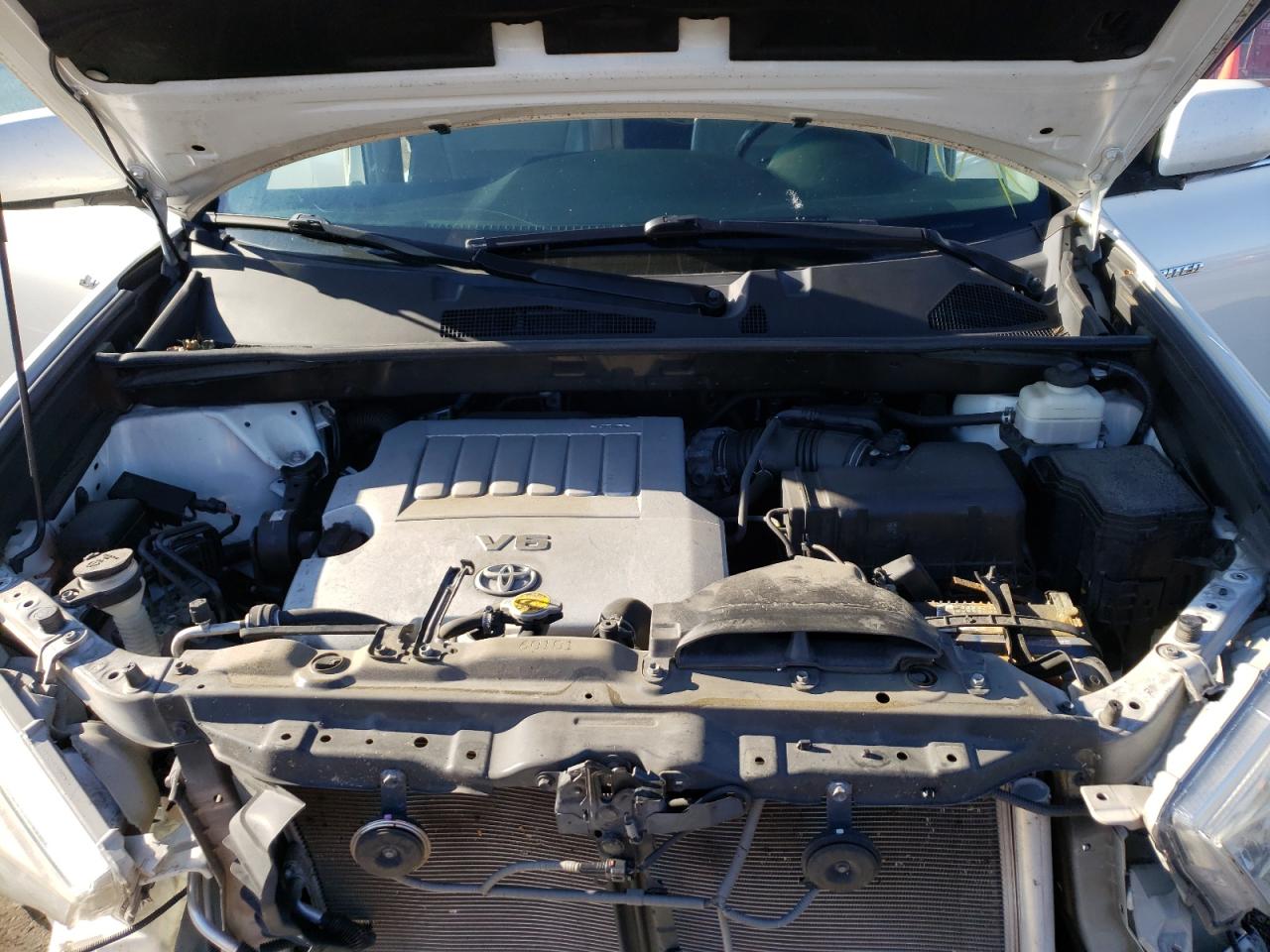 Photo 7 from auction – 2012 TOYOTA HIGHLANDER with VIN 5TDYK3EH6CS050559