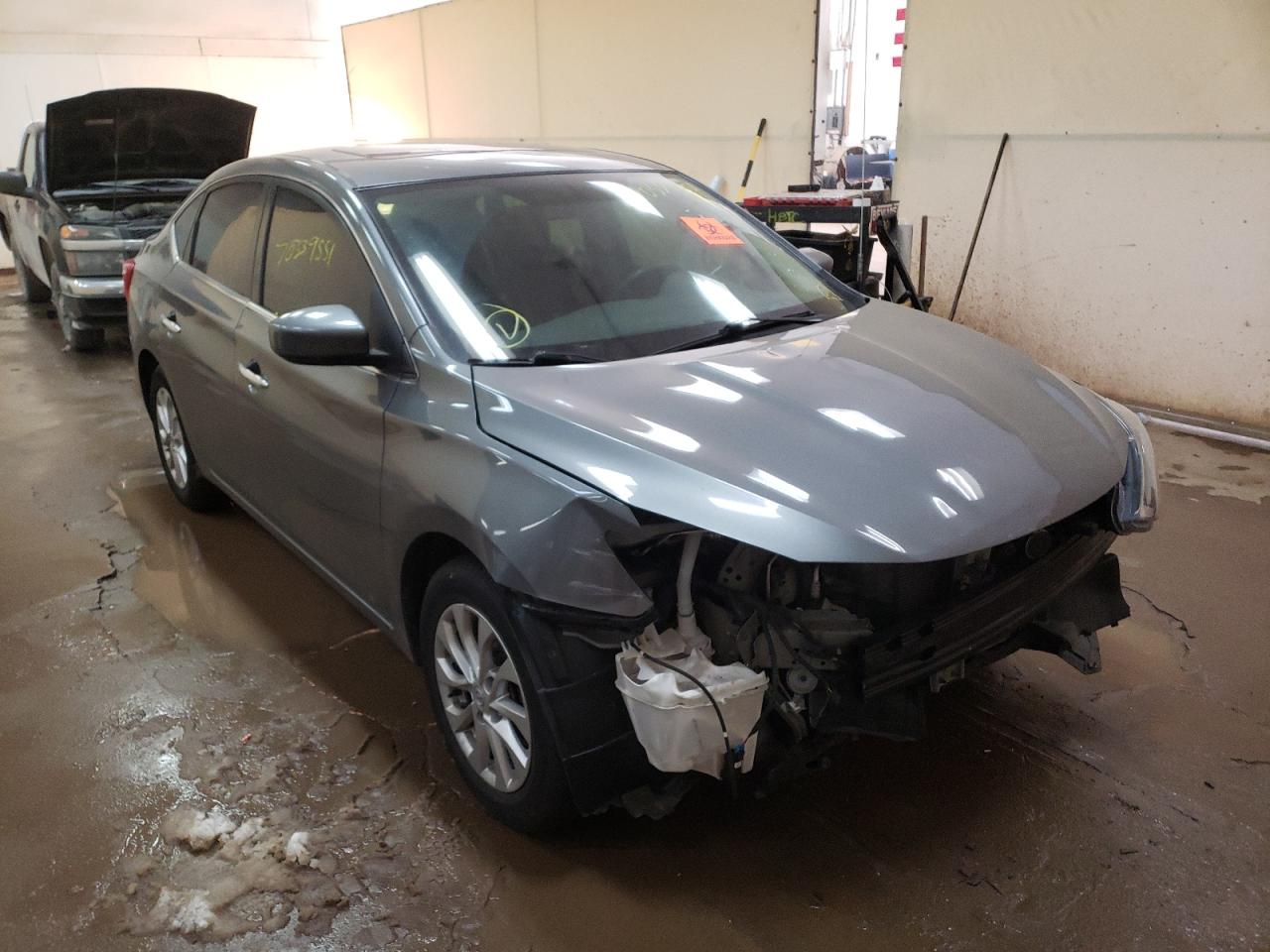 NISSAN SENTRA 2017 with VIN 3N1AB7AP5HY288105 - Photo from auction
