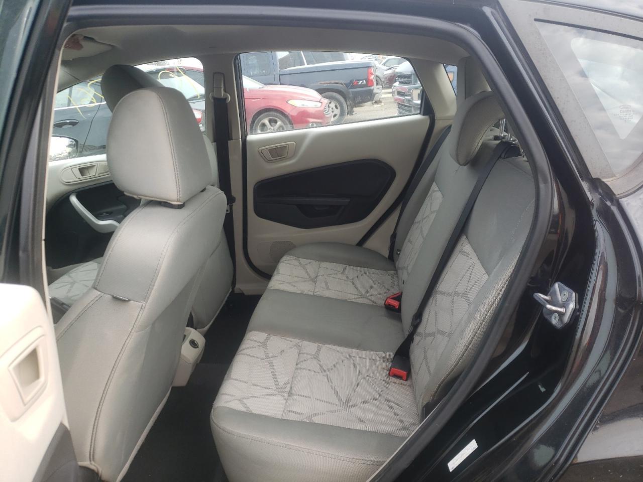 Photo 6 from auction – 2013 FORD FIESTA SE with VIN 3FADP4EJ1DM158619
