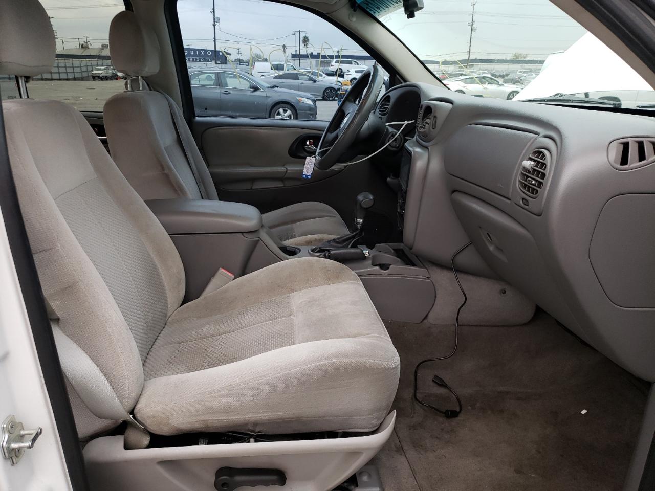 Photo 5 from auction – 2008 CHEVROLET TRAILBLAZE with VIN 1GNDS13SX82111936