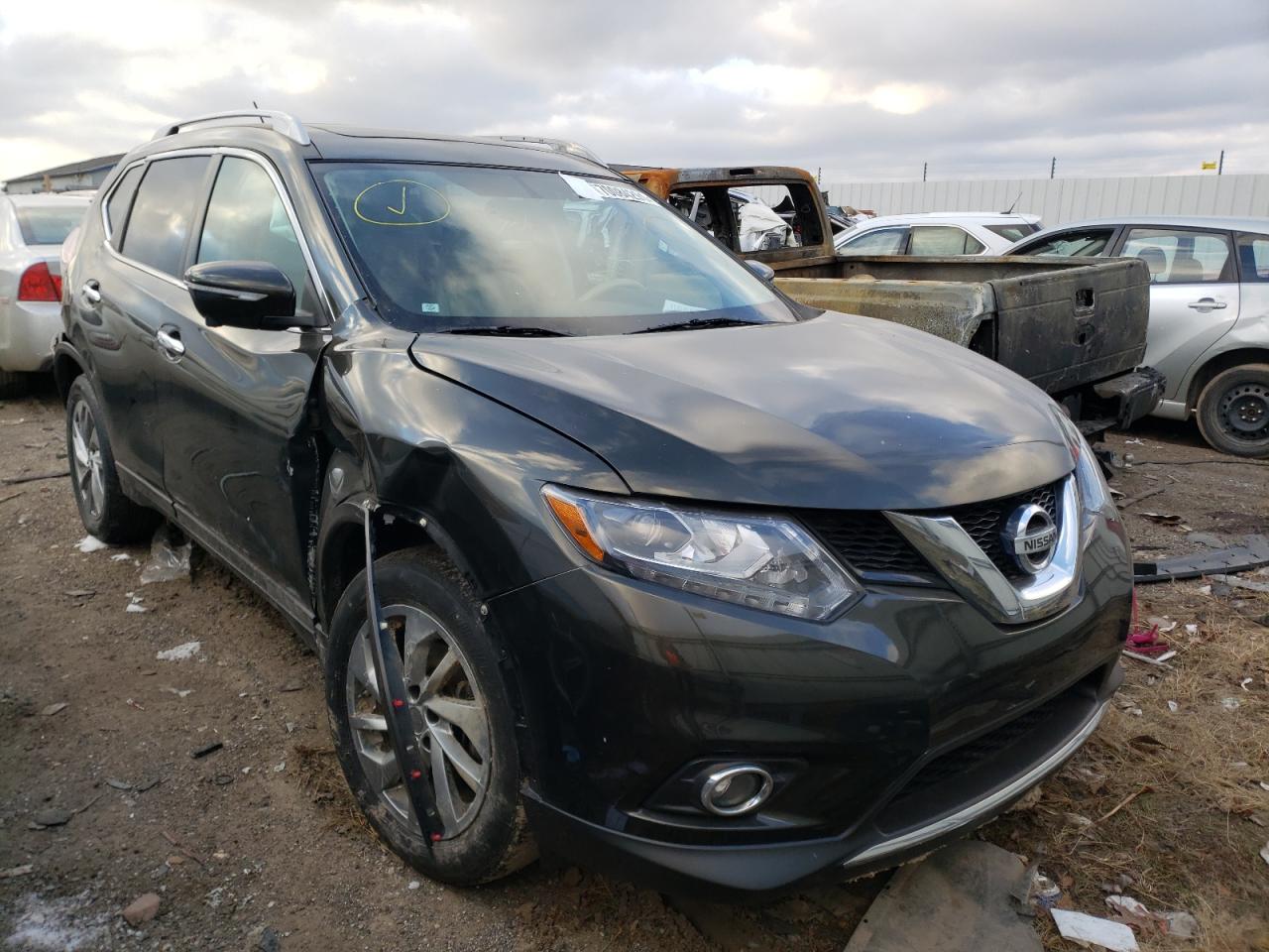 NISSAN ROGUE S 2015 with VIN 5N1AT2MVXFC838567 - Photo from auction