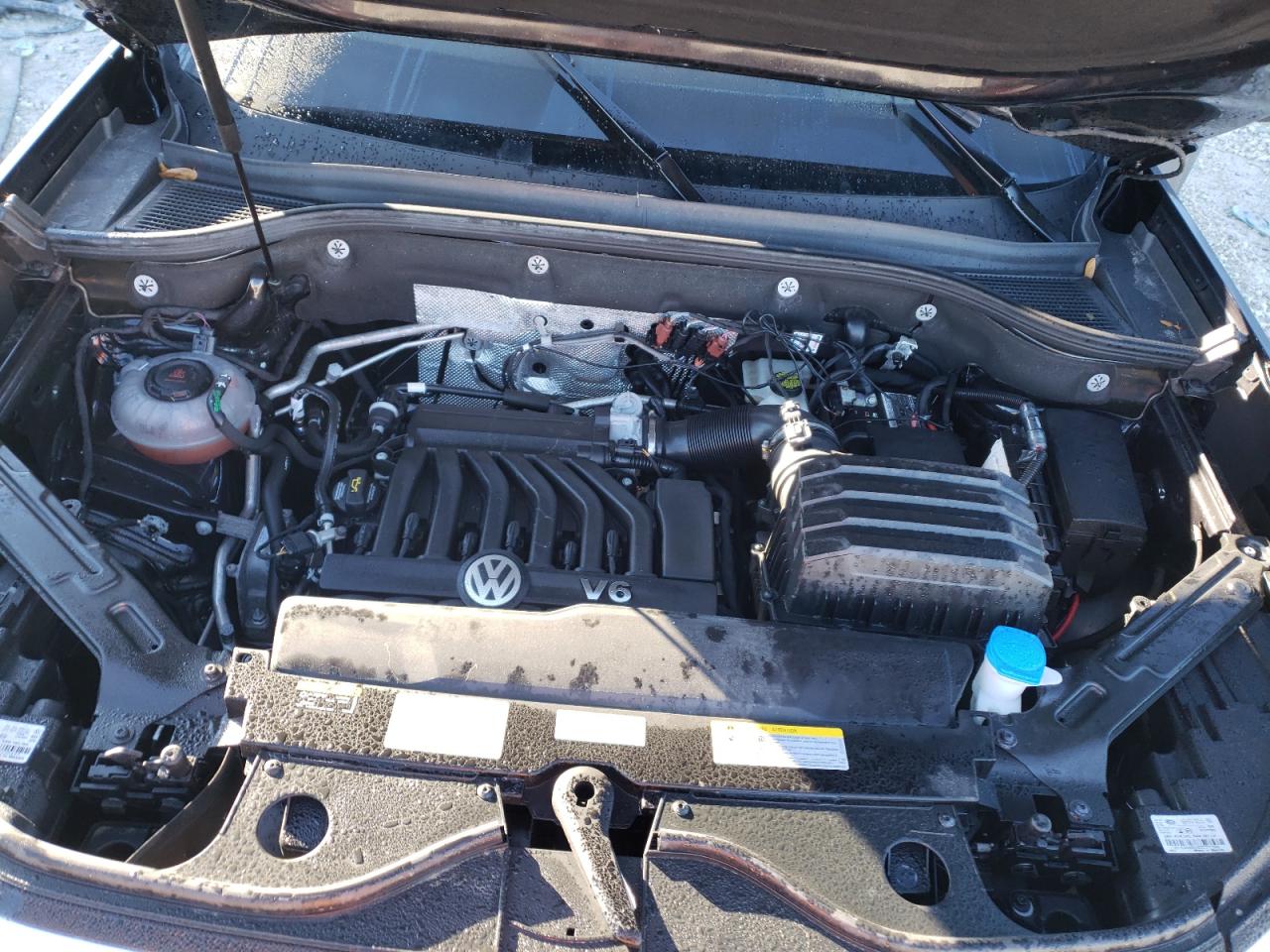 Photo 7 from auction – 2021 VOLKSWAGEN ATLAS CROS with VIN 1V2WE2CA3MC216911