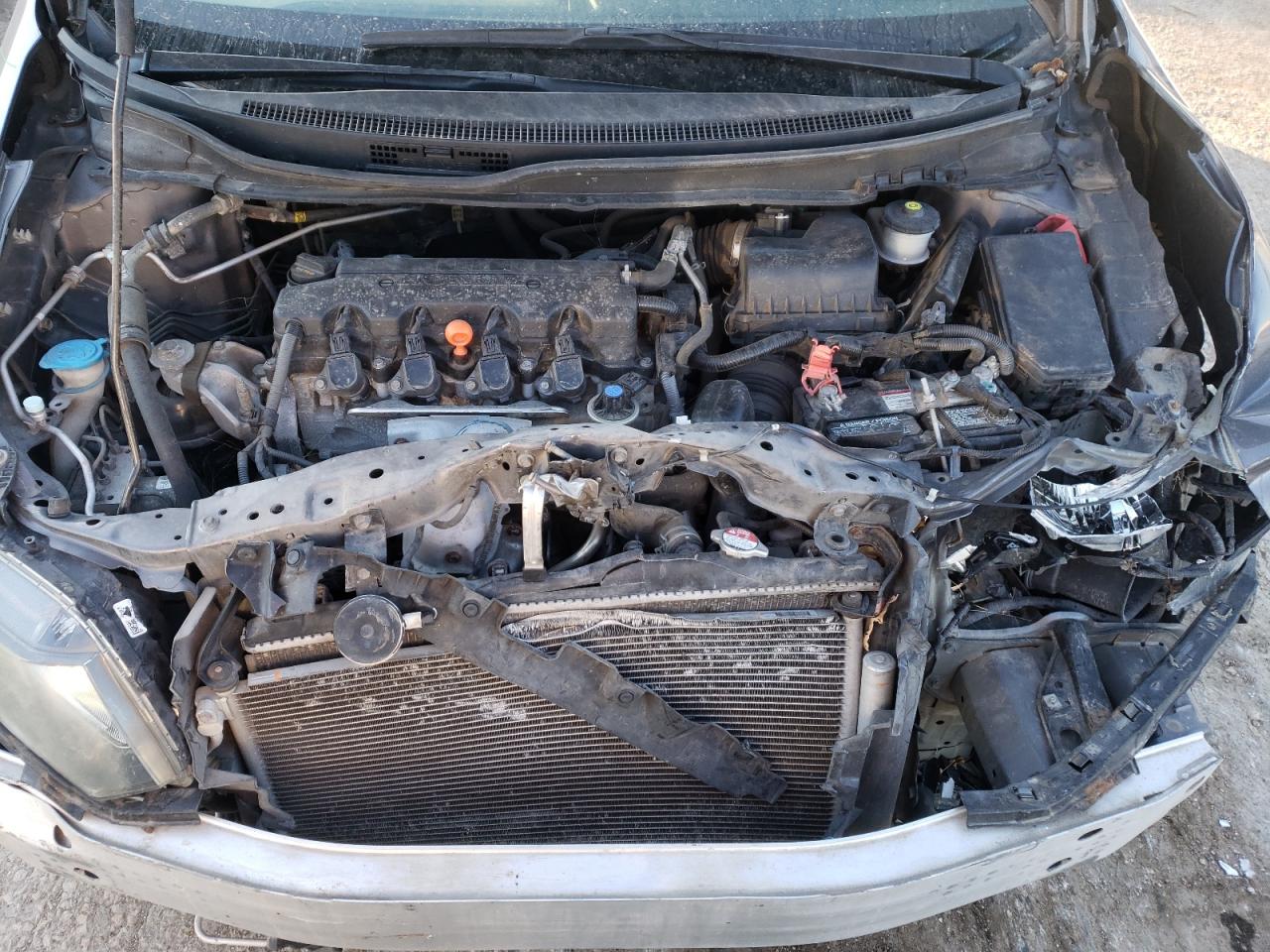 Photo 7 from auction – 2015 HONDA CIVIC LX with VIN 19XFB2F54FE096265