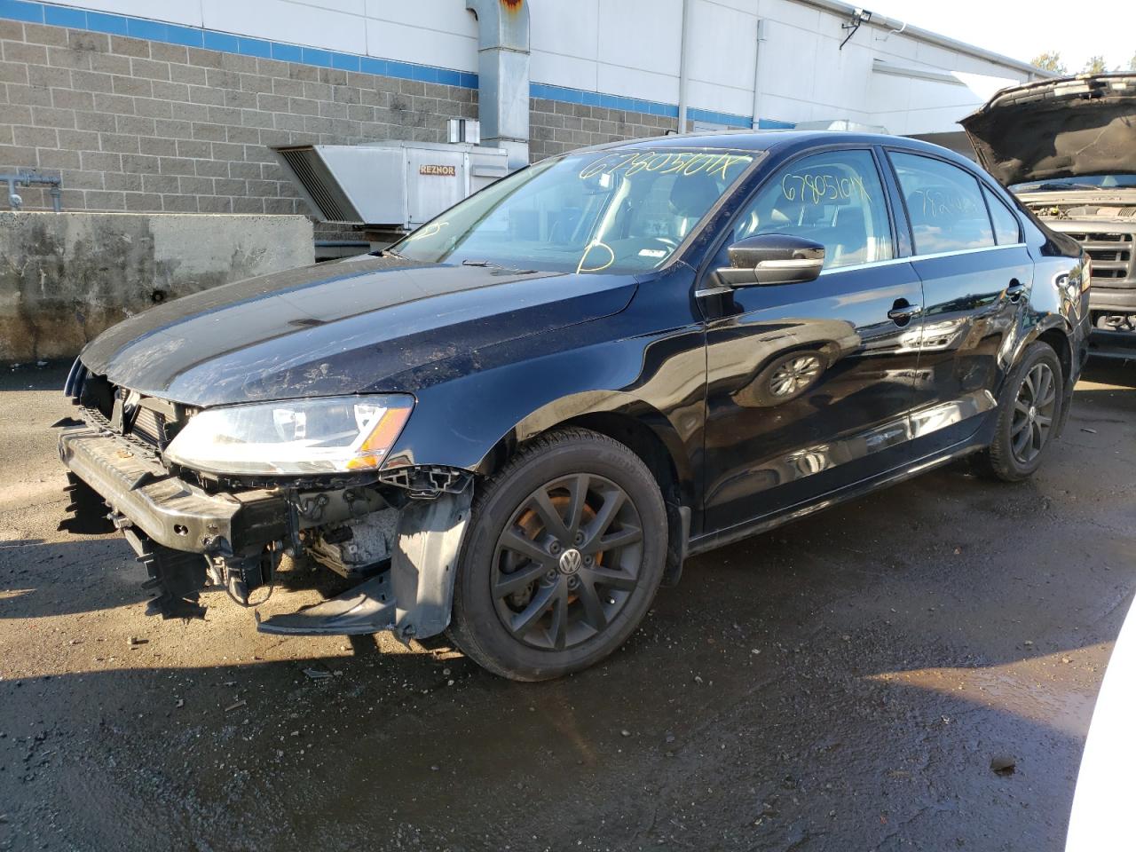 Photo 2 from auction – 2017 VOLKSWAGEN JETTA SE with VIN 3VWDB7AJ4HM204771