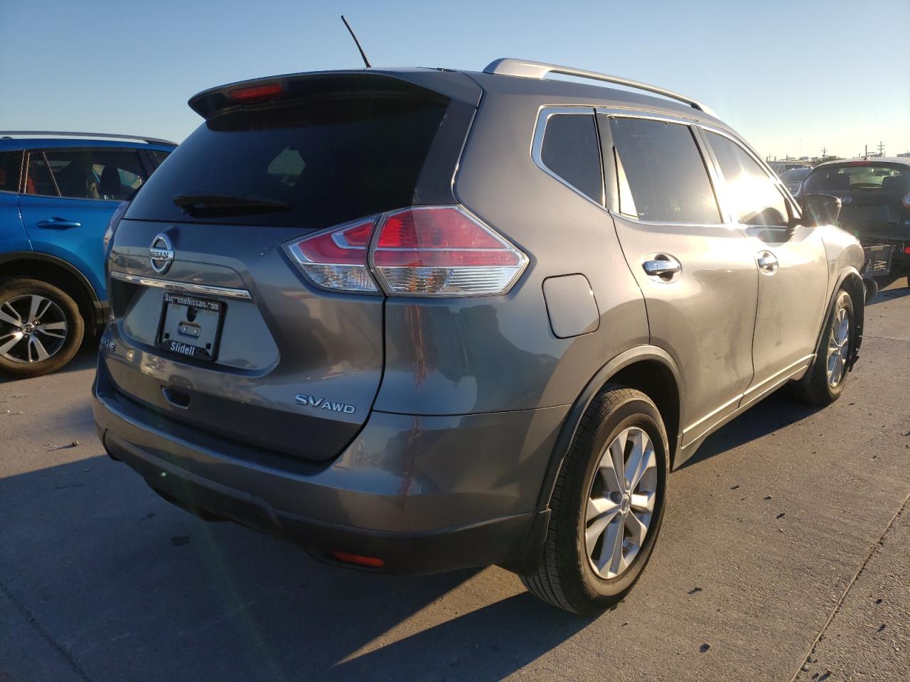 Photo 4 from auction – 2015 NISSAN ROGUE S with VIN KNMAT2MV6FP542393