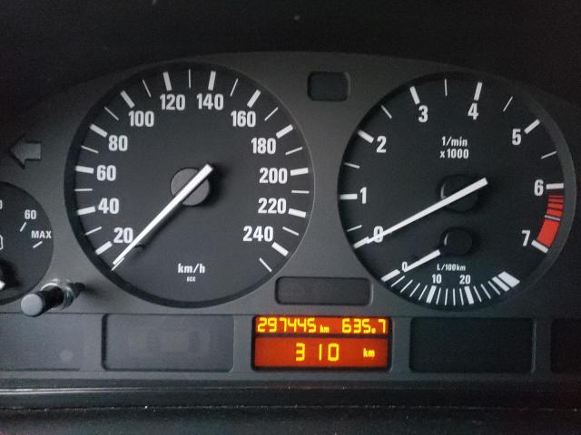 Photo 8 from auction – 2003 BMW X5 3.0I with VIN 5UXFA535X3LV77857