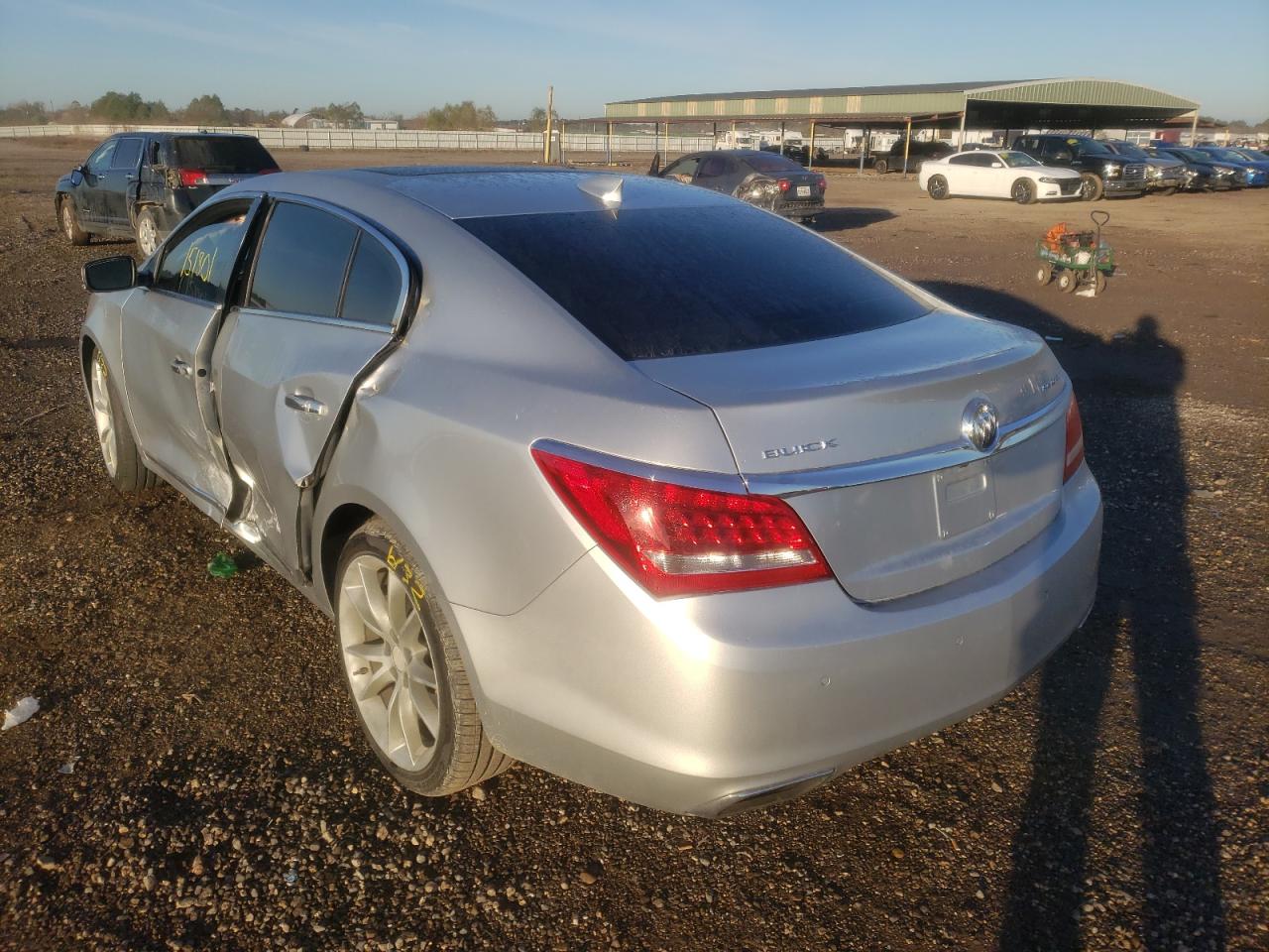 Photo 3 from auction – 2016 BUICK LACROSSE with VIN 1G4GB5G3XGF120171
