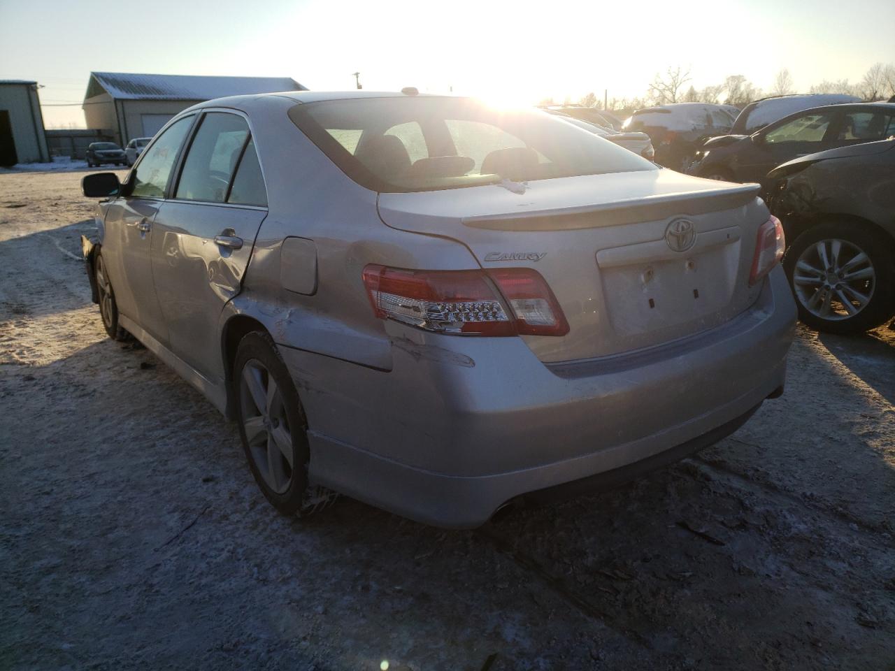 Photo 3 from auction – 2011 TOYOTA CAMRY BASE with VIN 4T1BF3EK8BU605944