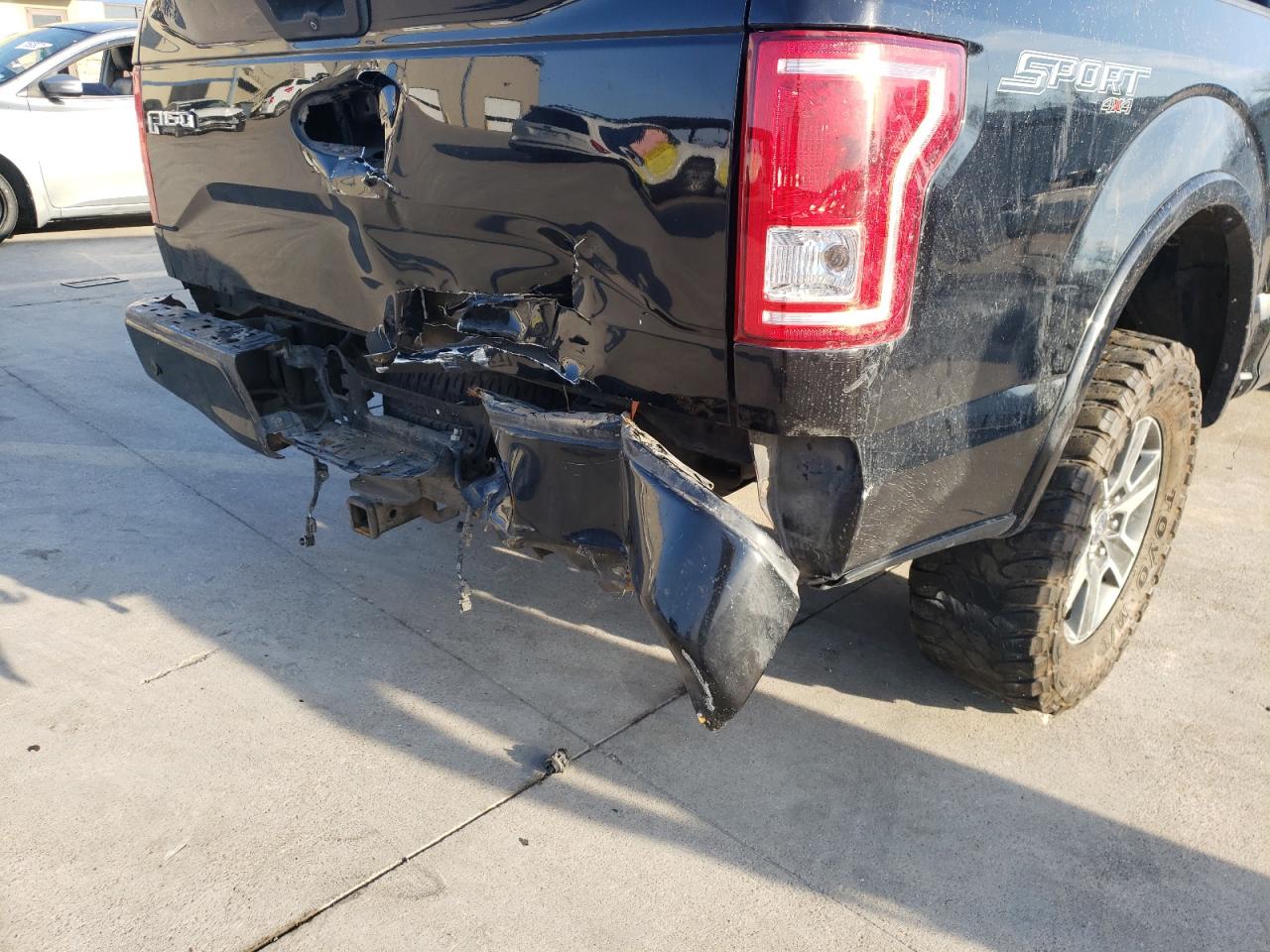 Photo 9 from auction – 2016 FORD F150 SUPER with VIN 1FTEW1EPXGFB00212