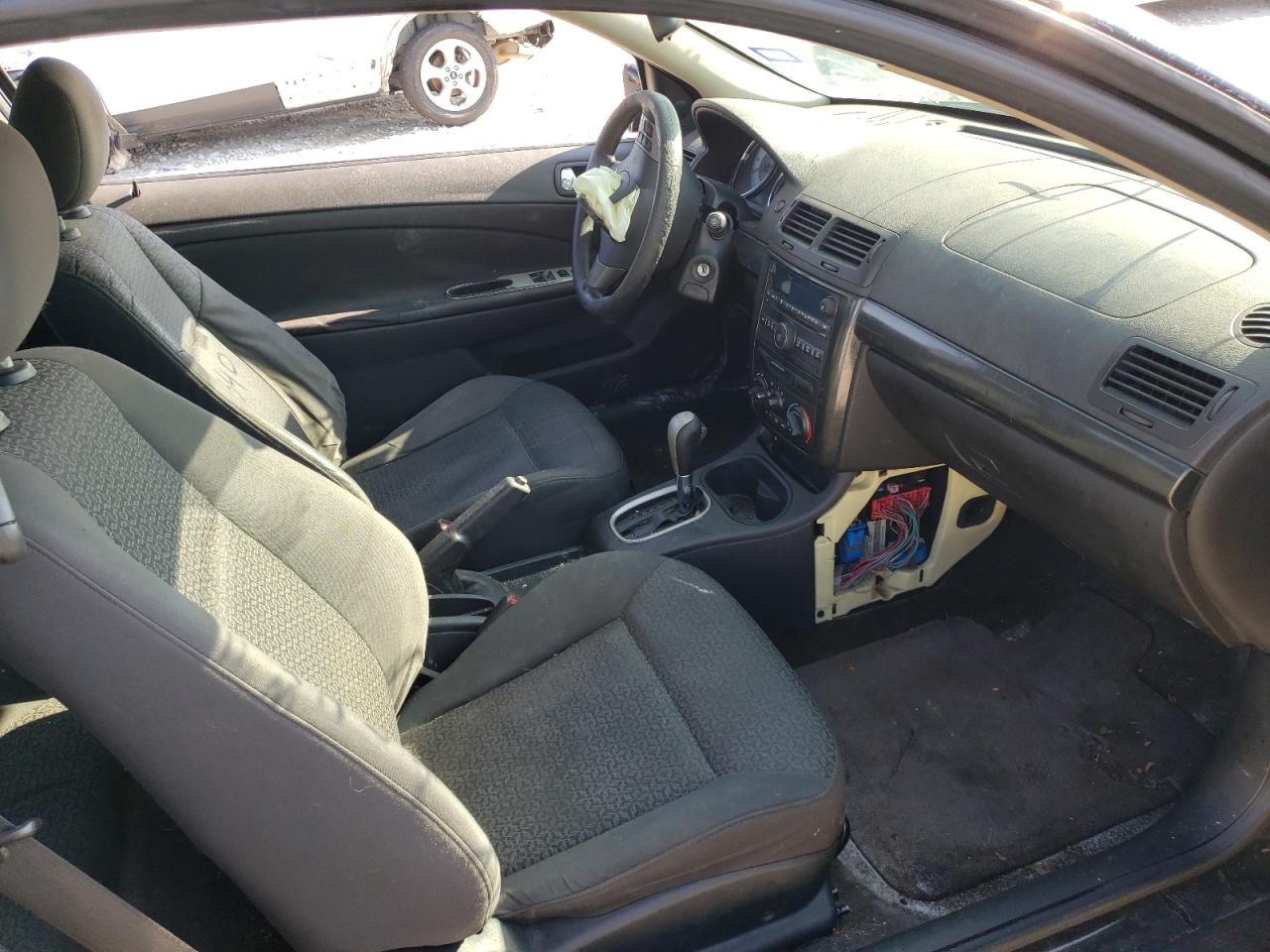 Photo 5 from auction – 2007 PONTIAC G5 with VIN 1G2AL15F777132340