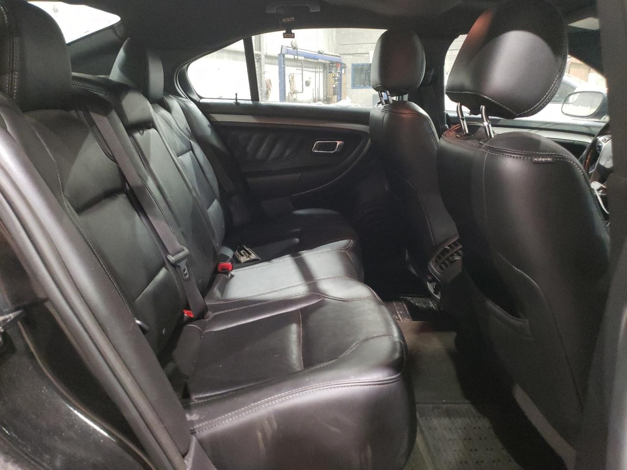 Foto 6 de la subasta – 2013 FORD TAURUS SEL con VIN 1FAHP2E89DG233421