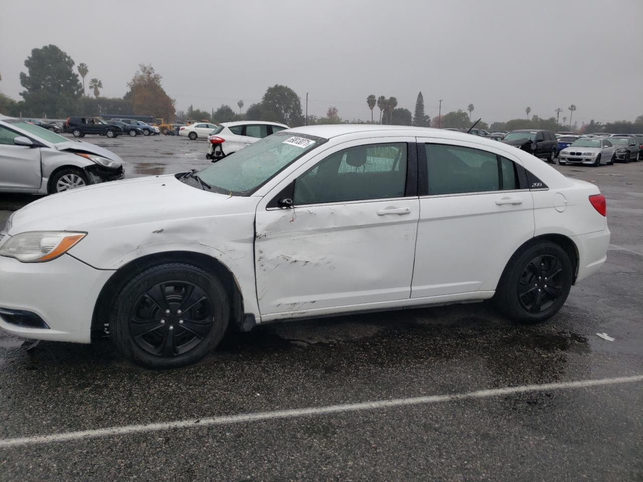 Photo 9 from auction – 2012 CHRYSLER 200 LX with VIN 1C3CCBAB8CN261789