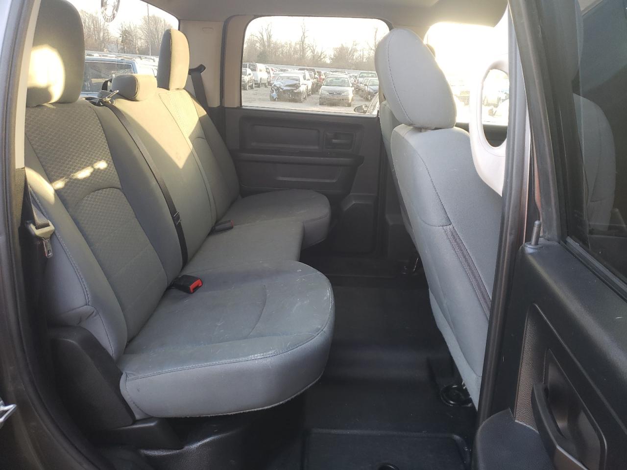 Photo 6 from auction – 2016 RAM 1500 ST with VIN 1C6RR7KG5GS349029