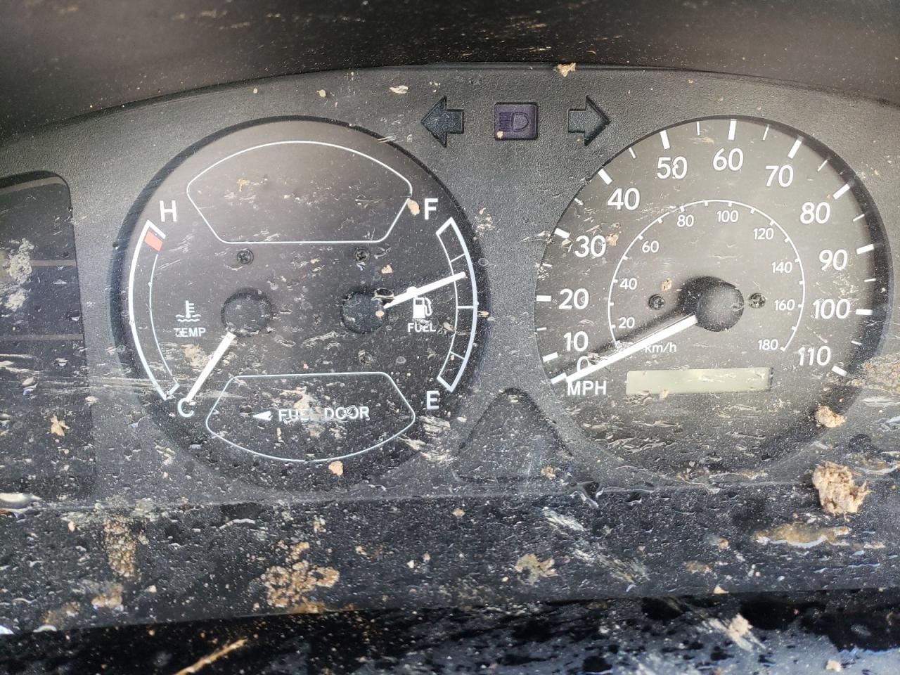 Photo 8 from auction – 2000 TOYOTA COROLLA VE with VIN 1NXBR12E2YZ389334