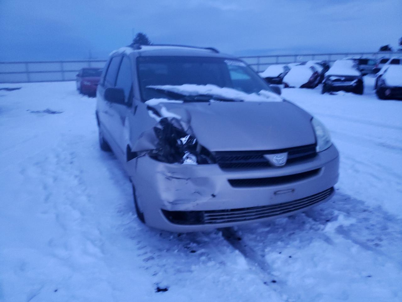 Photo 1 from auction – 2004 TOYOTA SIENNA CE with VIN 5TDZA23C94S026931