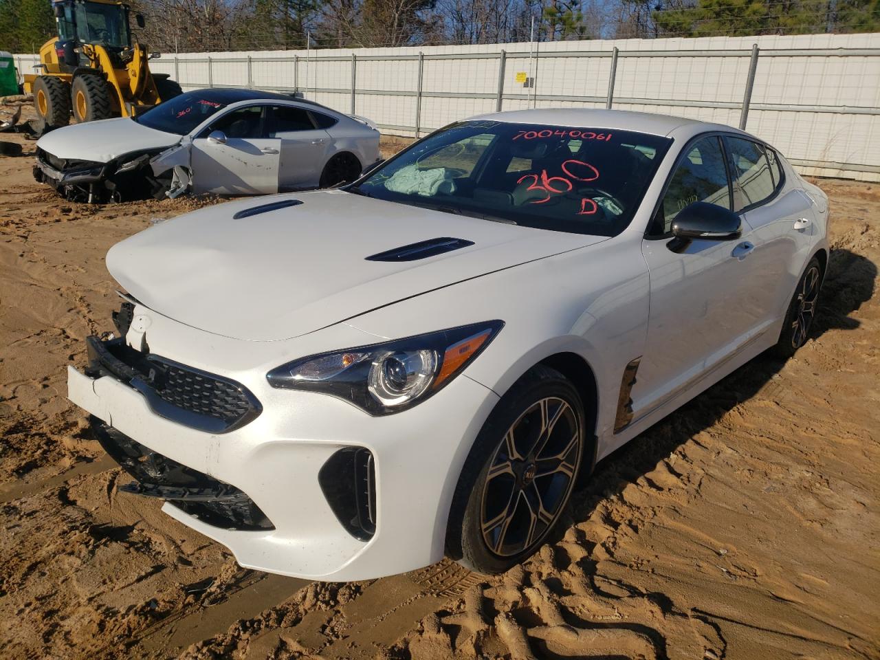 Photo 2 from auction – 2020 KIA STINGER with VIN KNAE15LA2L6077150