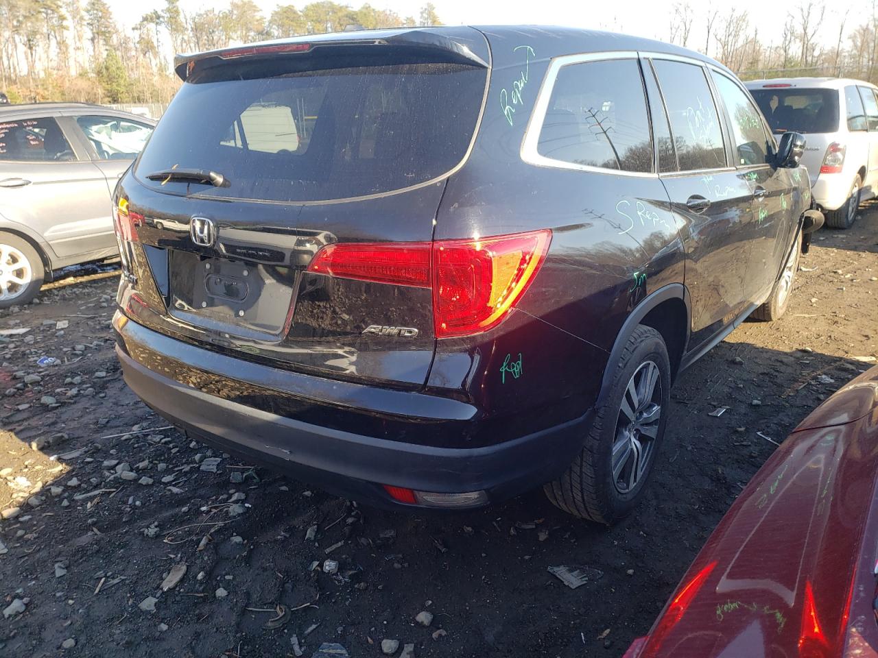 Photo 4 from auction – 2016 HONDA PILOT EXL with VIN 5FNYF6H50GB027716