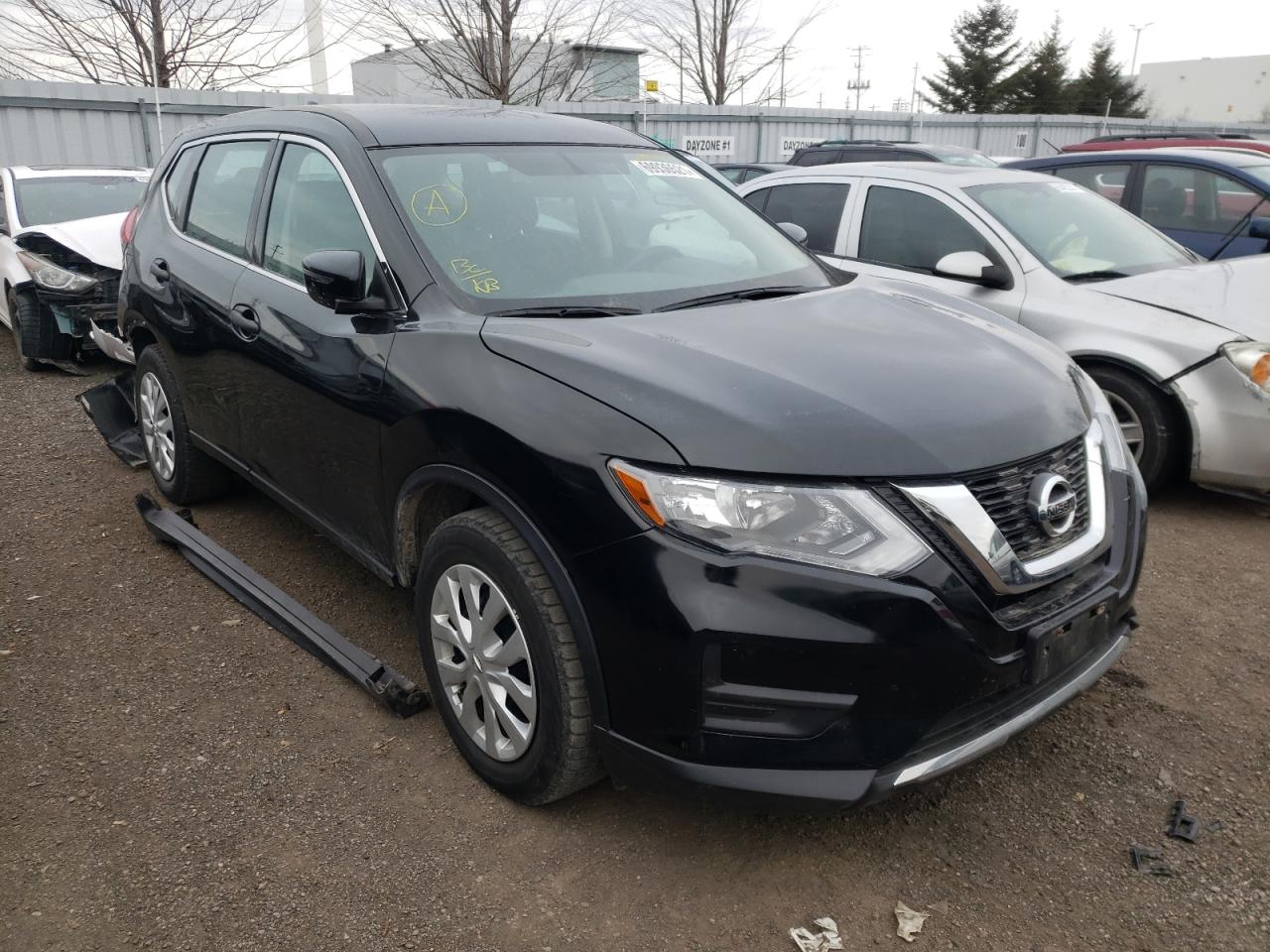NISSAN ROGUE S 2017 with VIN 5N1AT2MT6HC800898 - Photo from auction